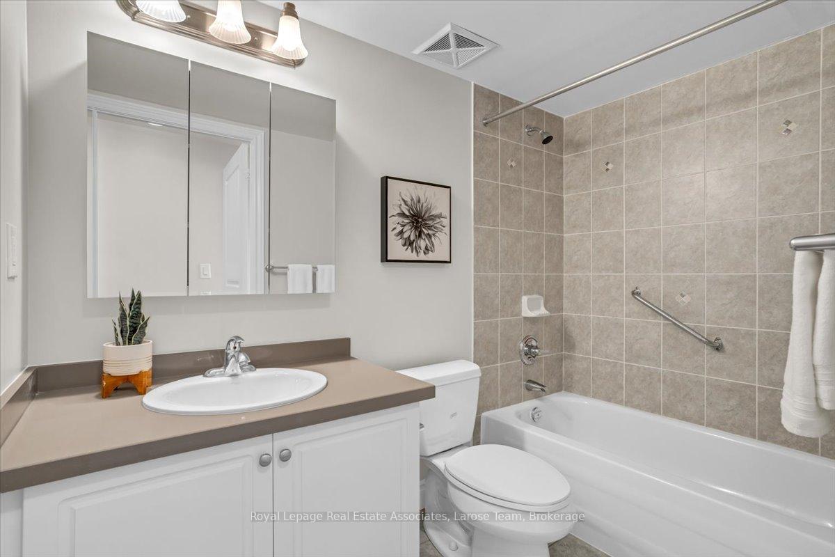 3 Marine Parade Drive 1706