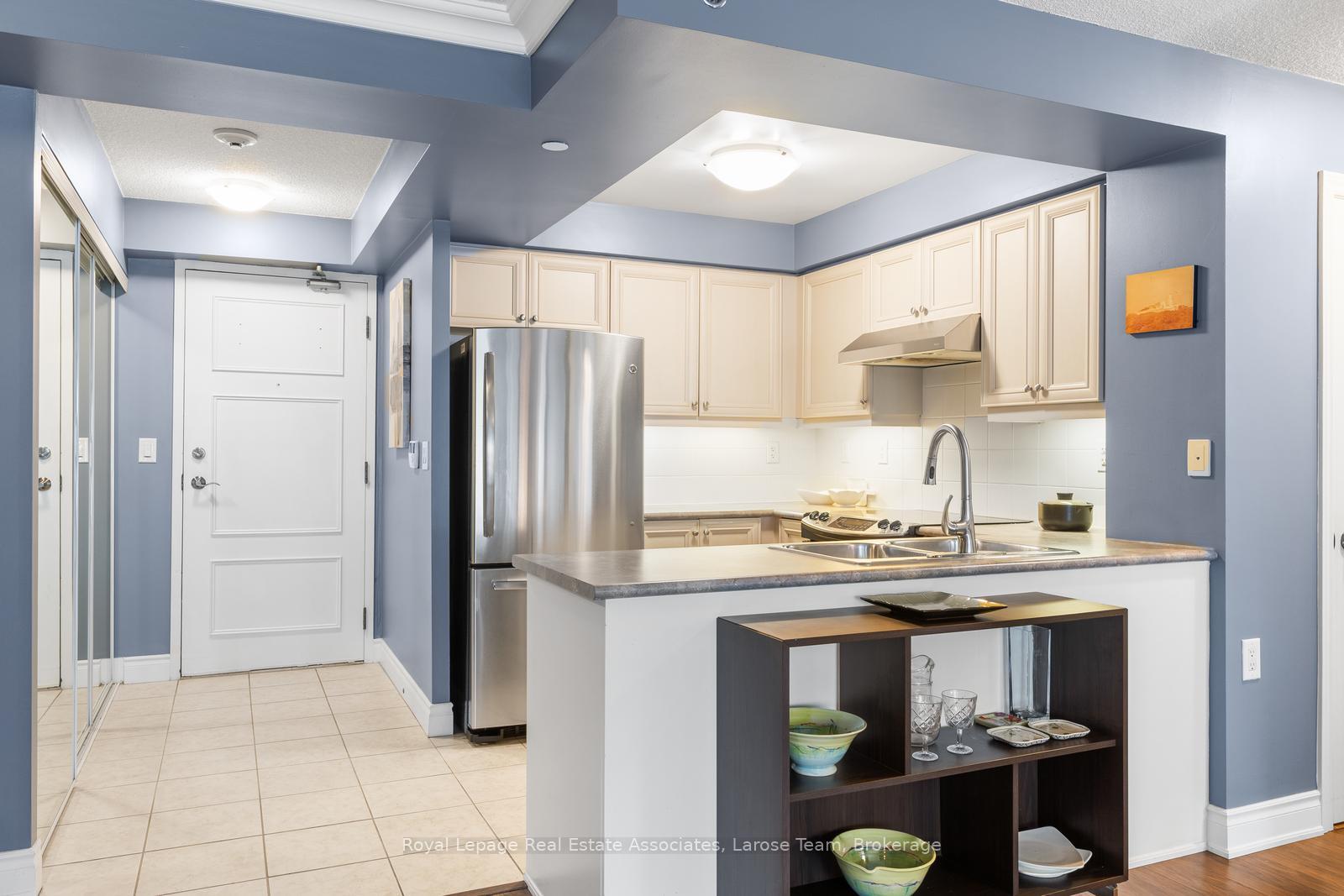 3 Marine Parade Drive 1801