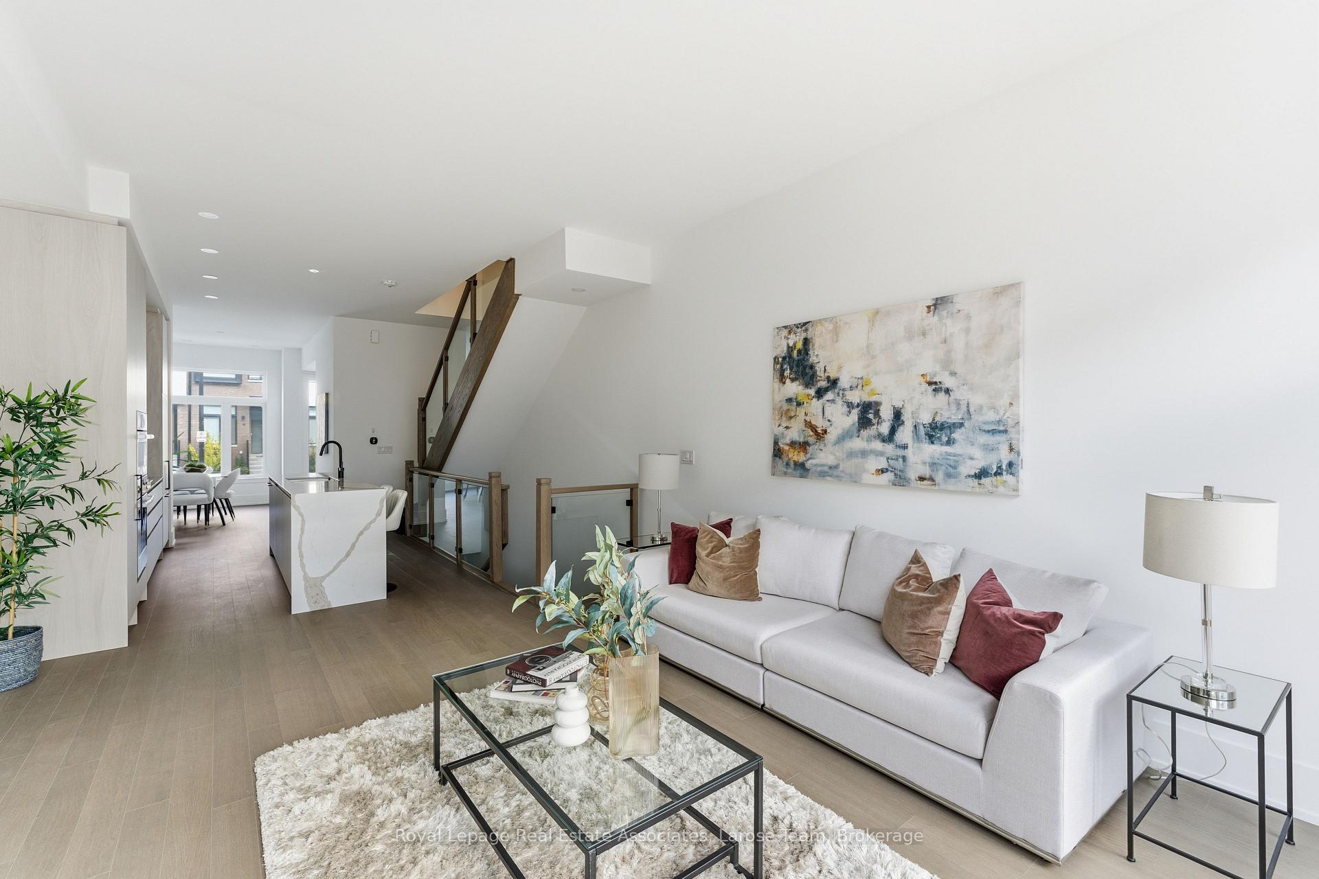 30 Lou Parsons Way 44, Mississauga Unit: 44