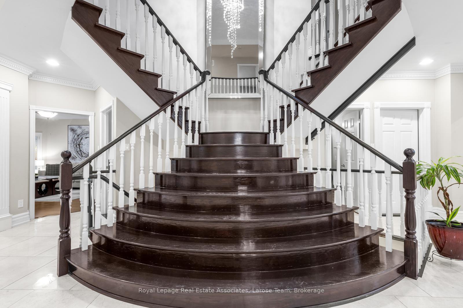 4622 Hewicks Lane, Mississauga