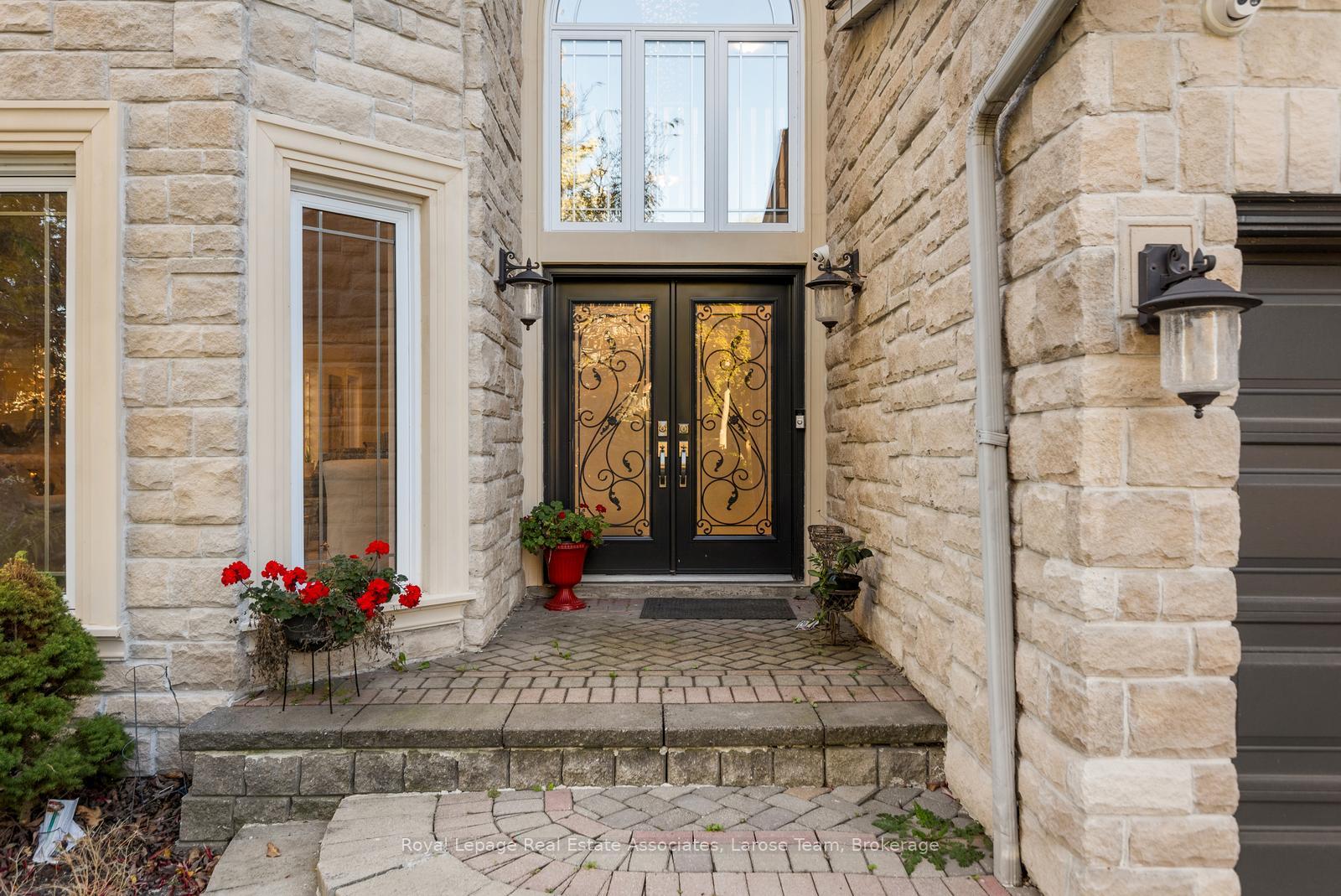 4622 Hewicks Lane, Mississauga