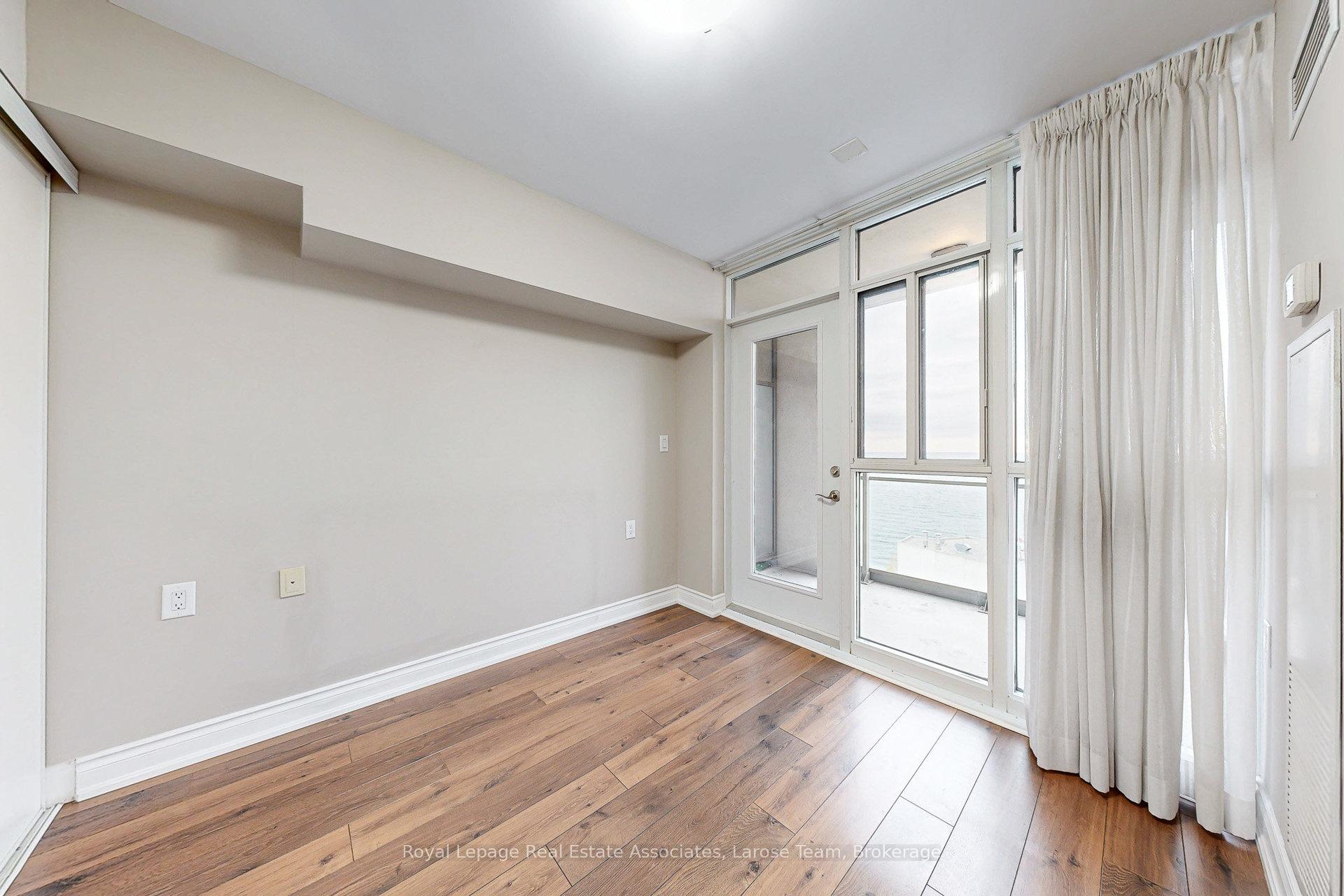 3 Marine Parade Drive 2003