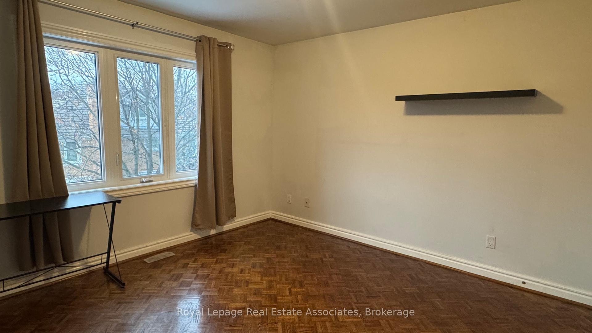 2501 Mississauga Road Unit: Upper