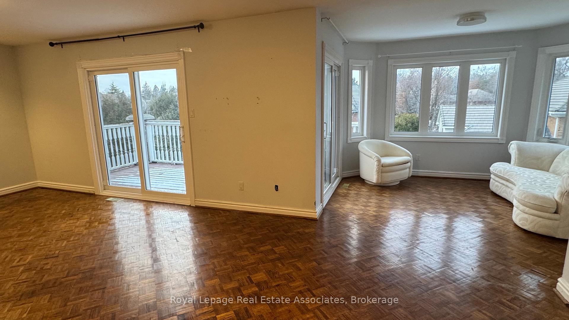 2501 Mississauga Road Unit: Upper