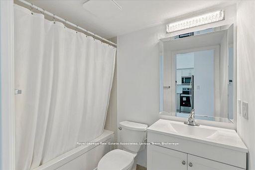 208 Enfield Place 3701