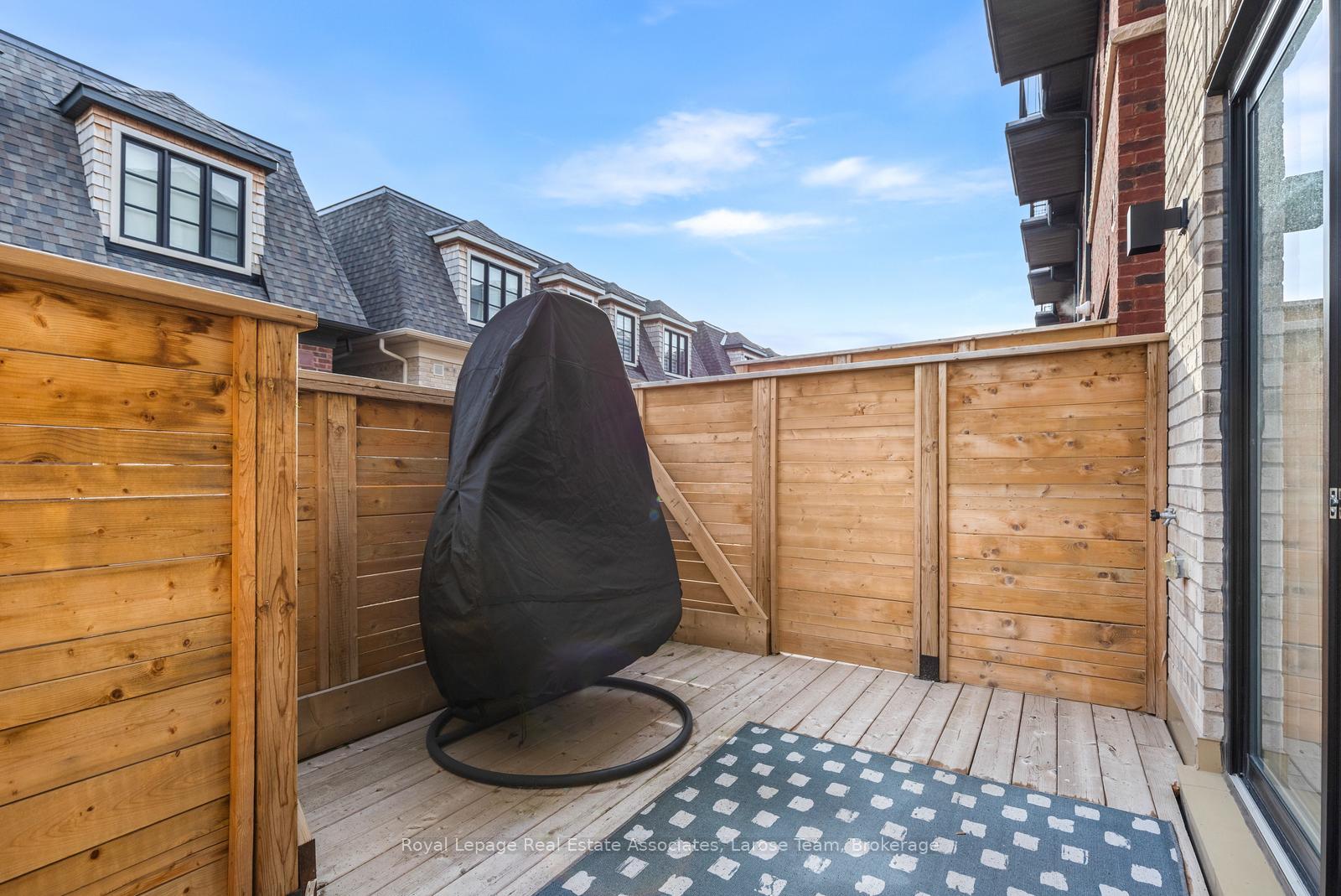 10 Lunar Crescent 24