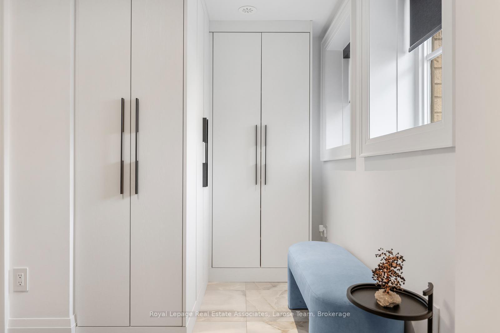 10 Lunar Crescent 24