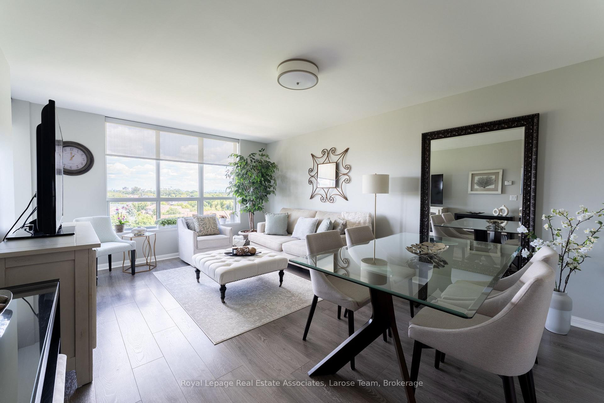 1140 Parkwest Place 709