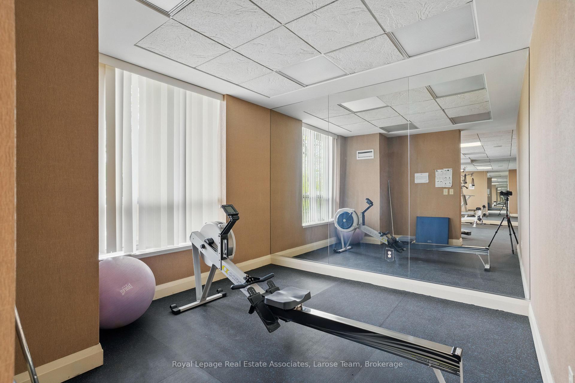 1140 Parkwest Place 709