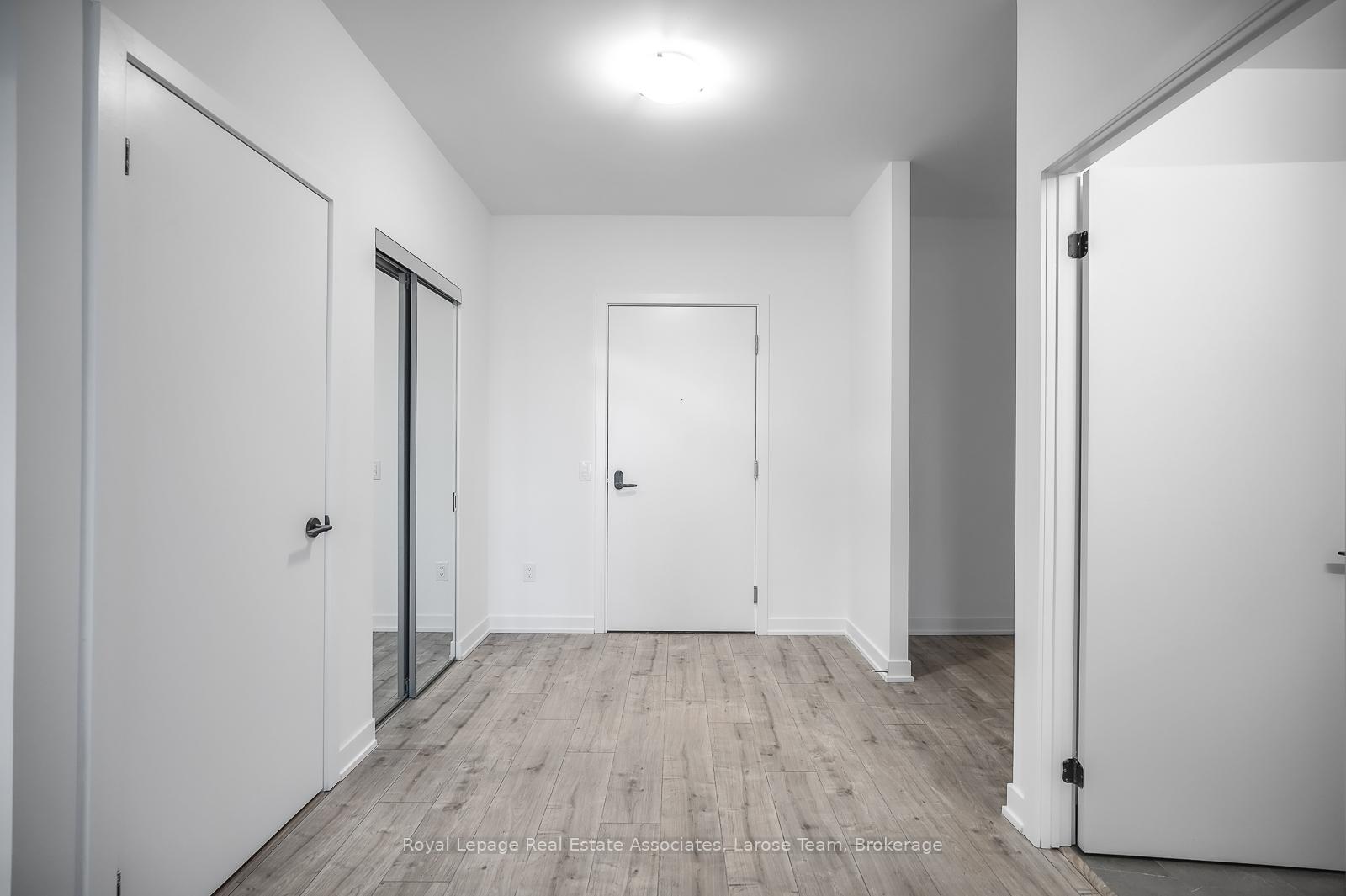 220 Missinnihe Way 702