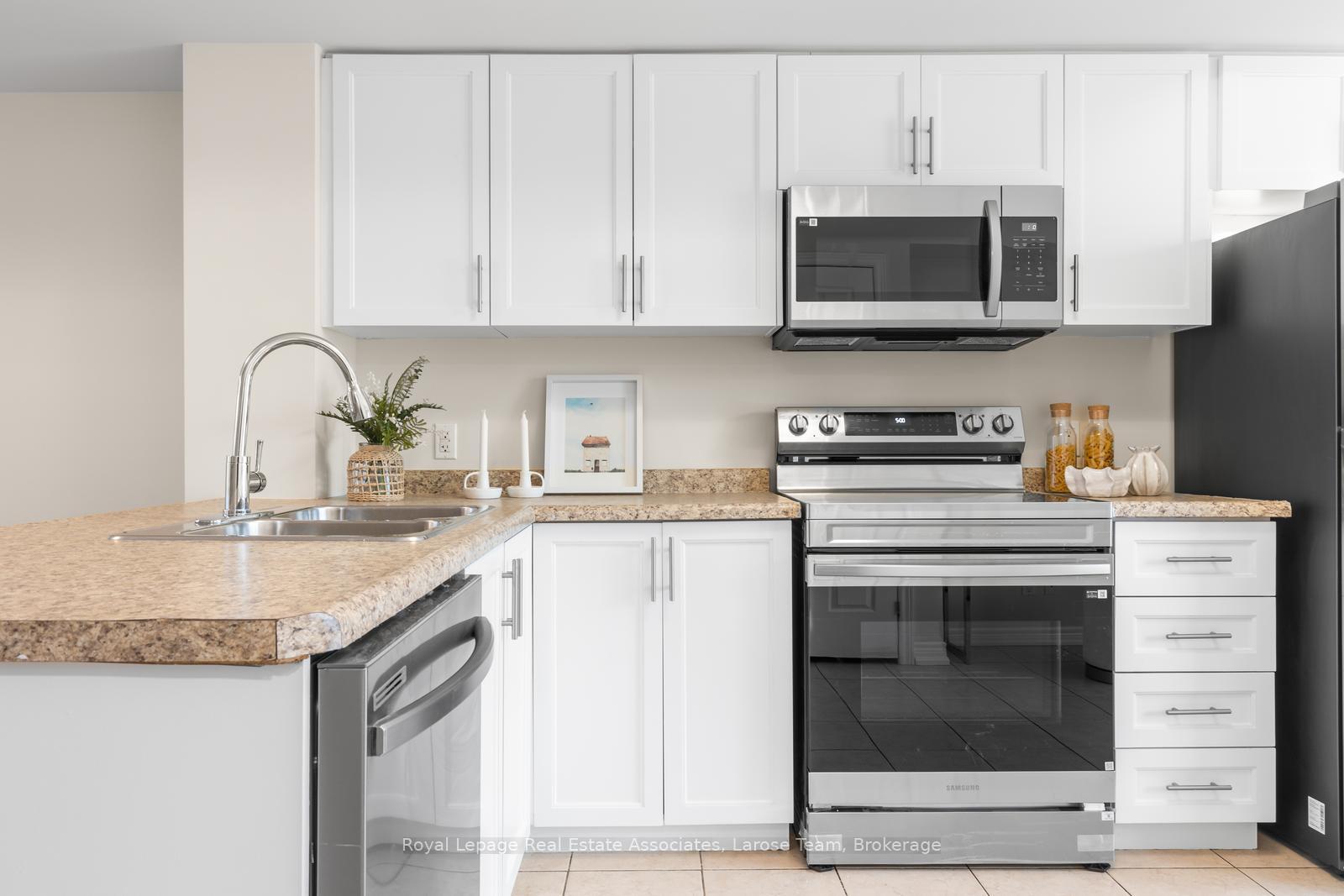 1380 Costigan Road 64