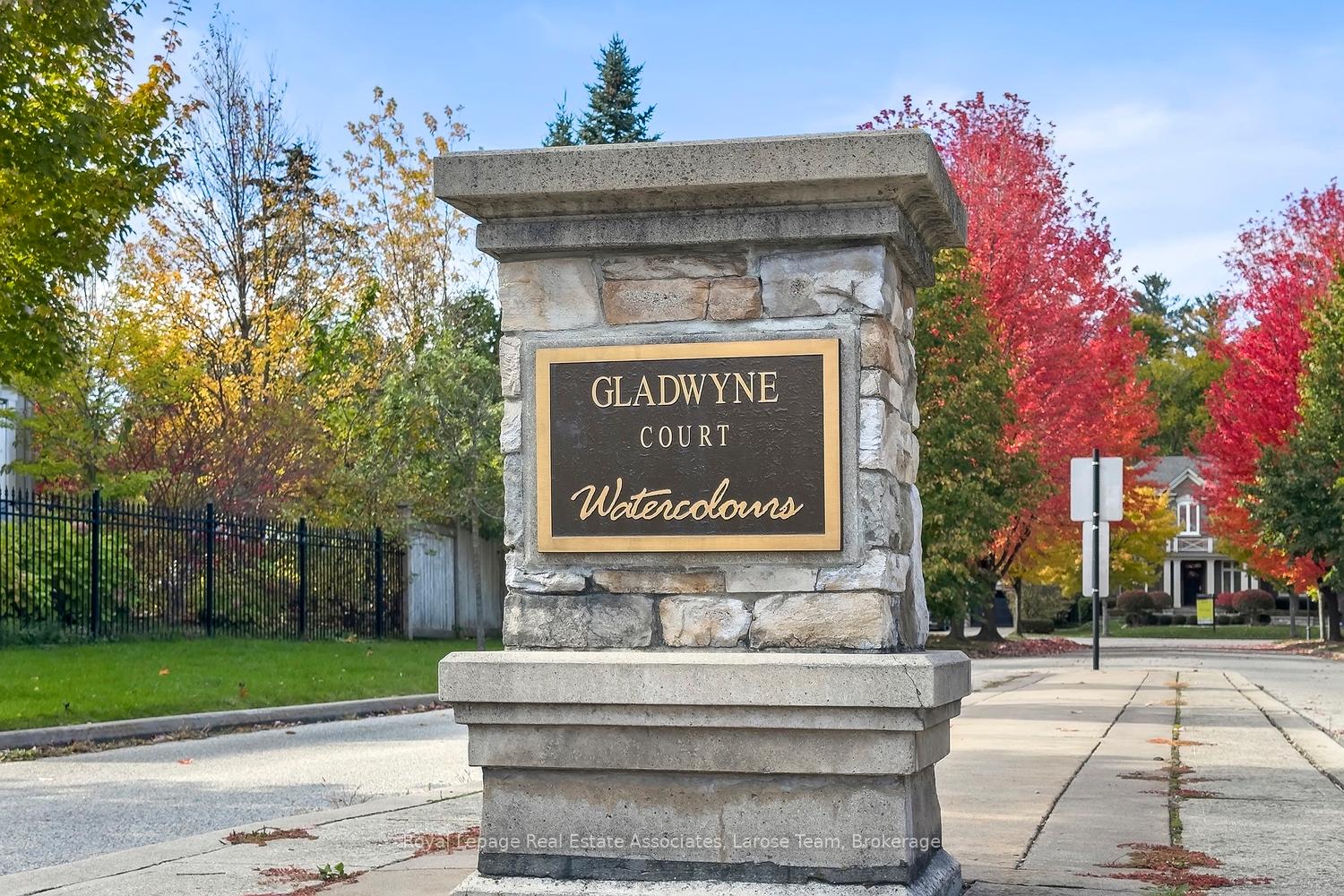 562 Gladwyne Court, Mississauga, ON L5H 4L4, Mississauga ON, L5H 4L4