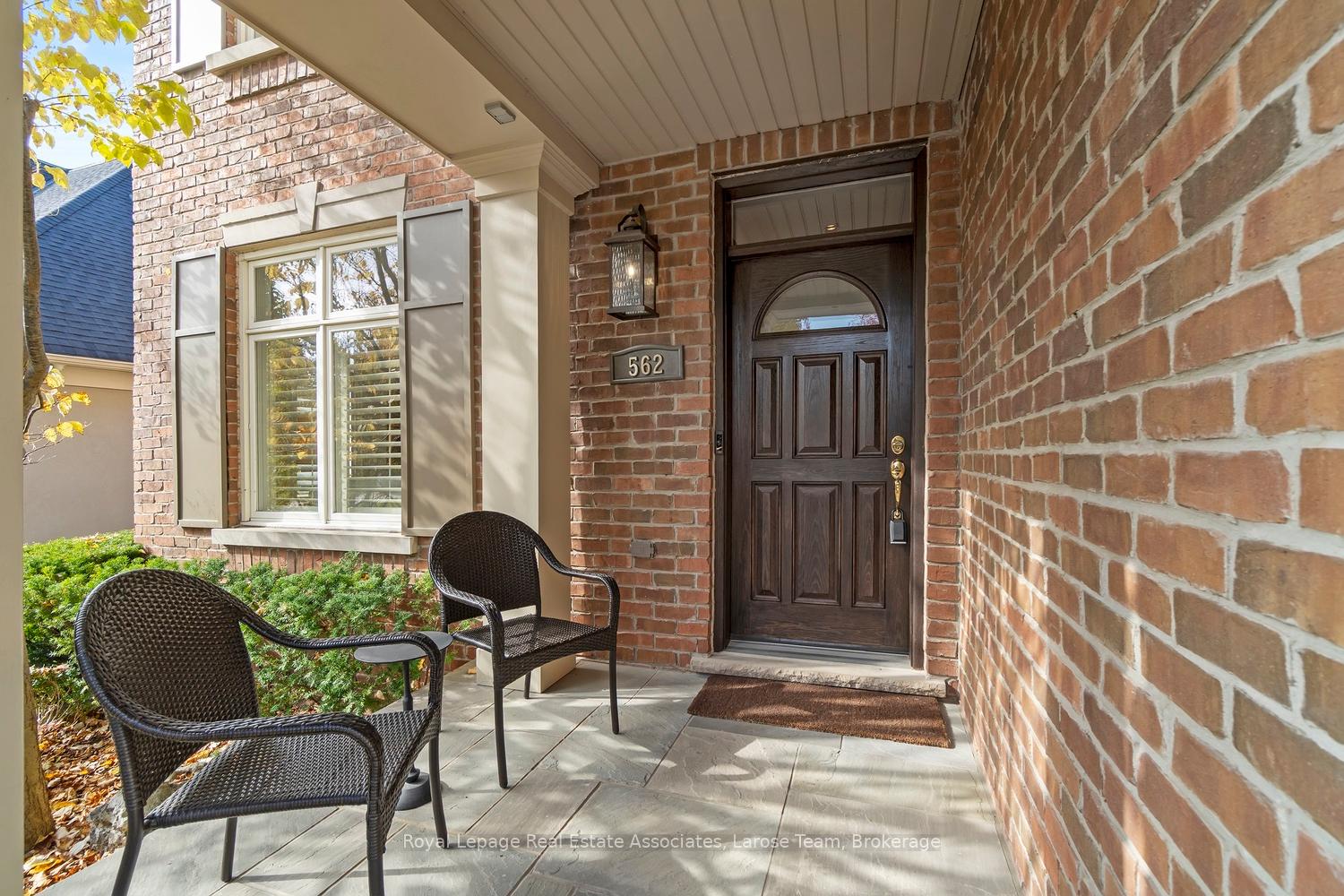 562 Gladwyne Court, Mississauga, ON L5H 4L4, Mississauga ON, L5H 4L4