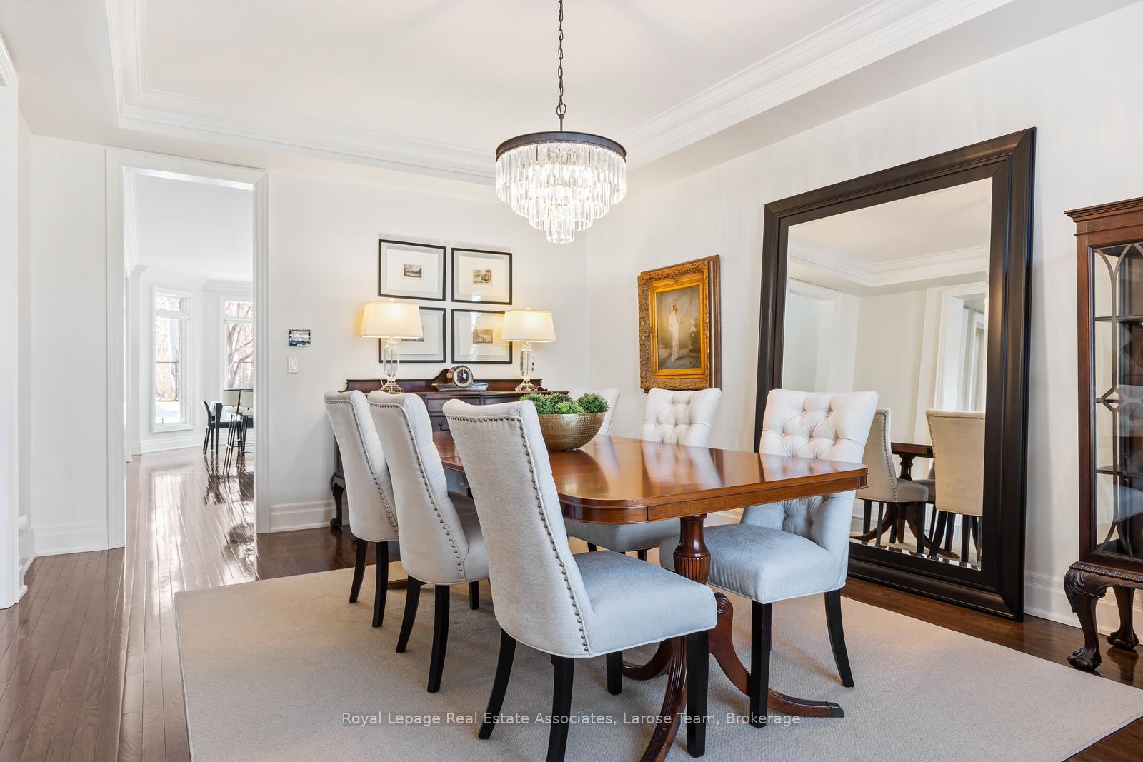 562 Gladwyne Court, Mississauga, ON L5H 4L4, Mississauga ON, L5H 4L4