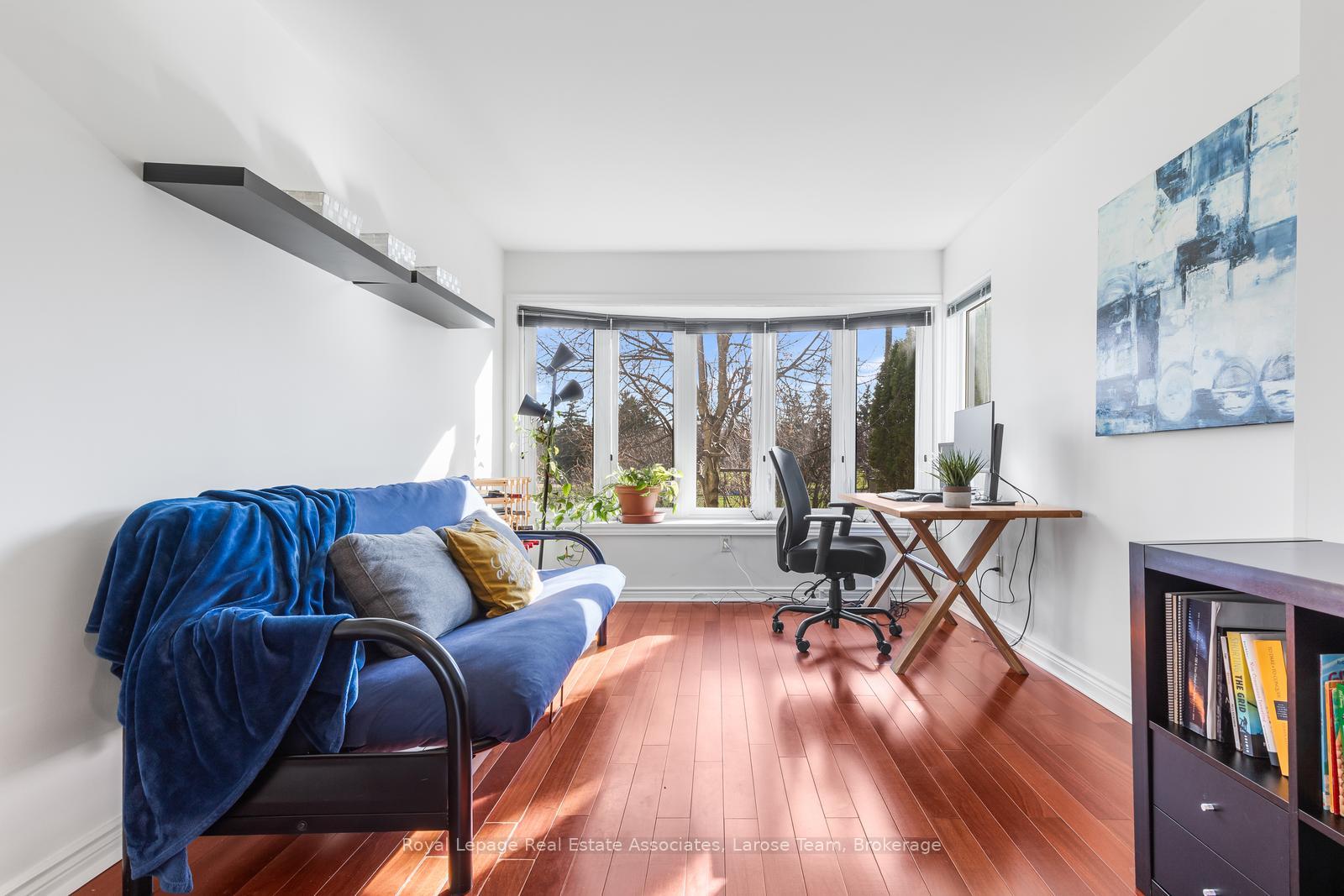 1166 Mineola Gardens