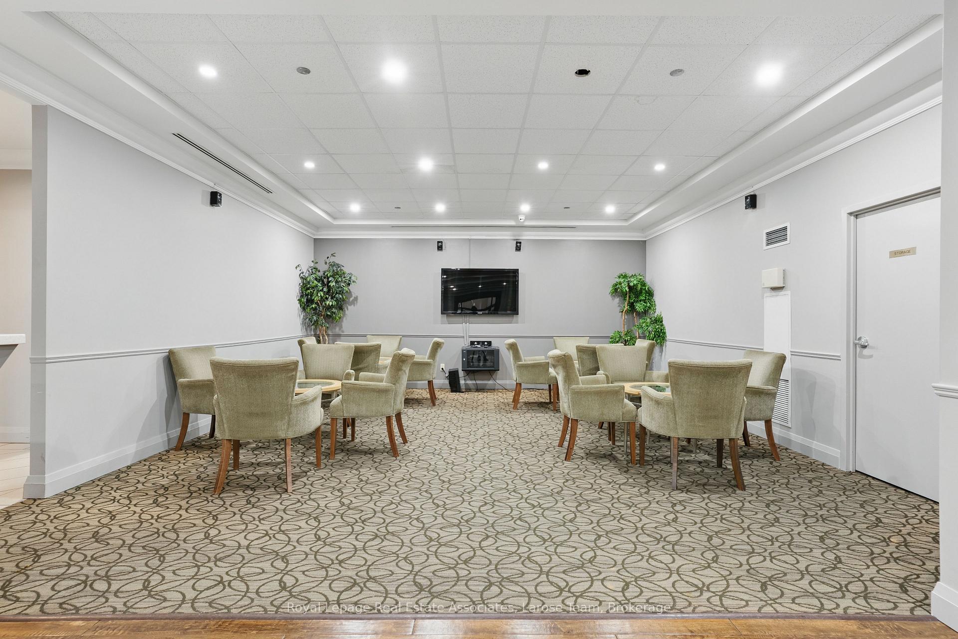 1140 Parkwest Place 709