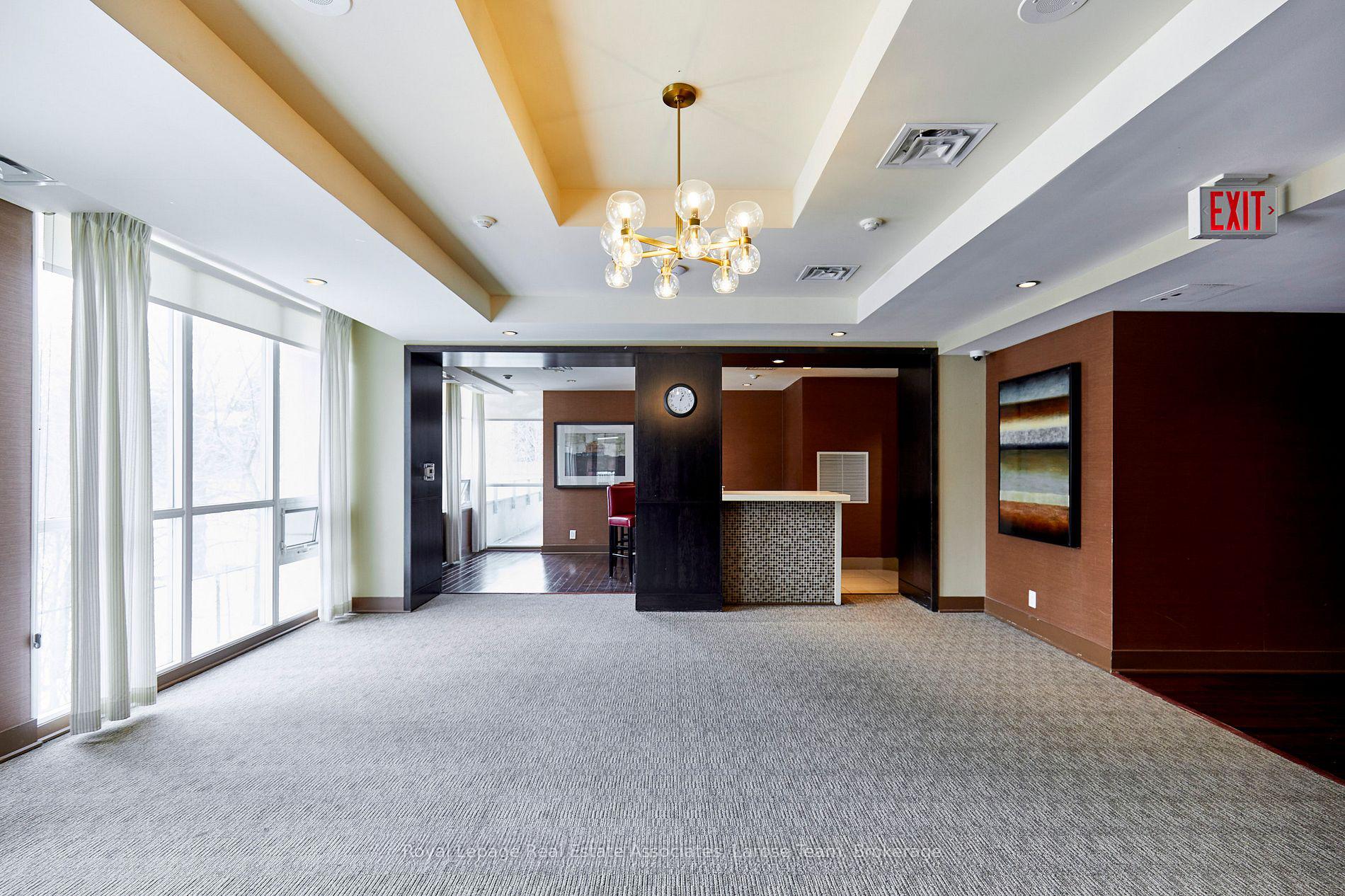 1055 Southdown Road 707