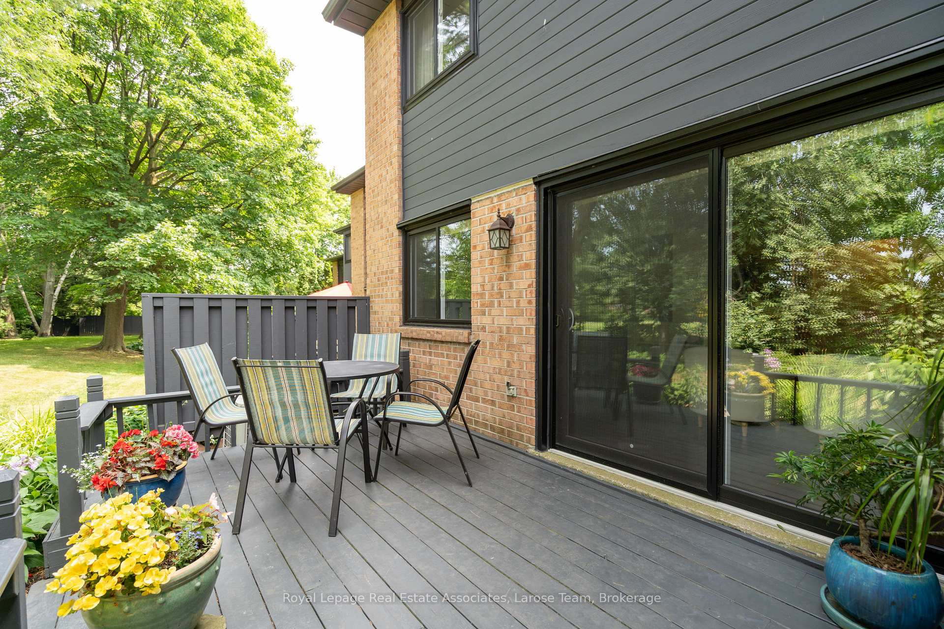 20 Mineola Road E 63