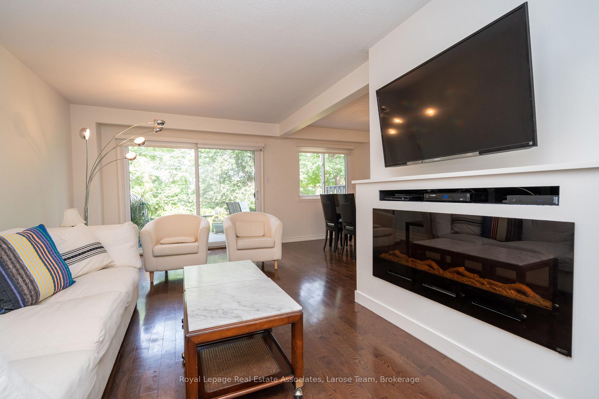 20 Mineola Road E 63