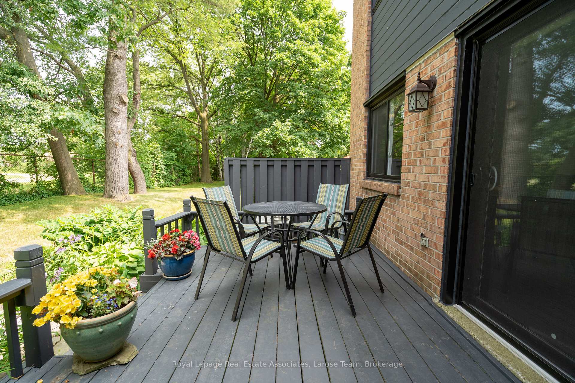20 Mineola Road E 63