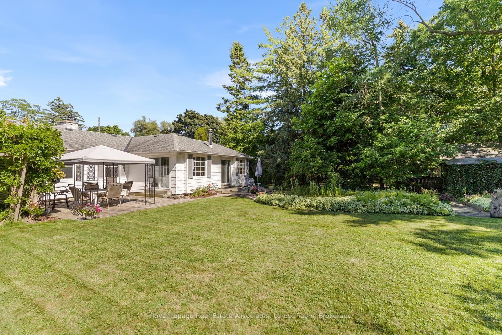 434 Apple Lane