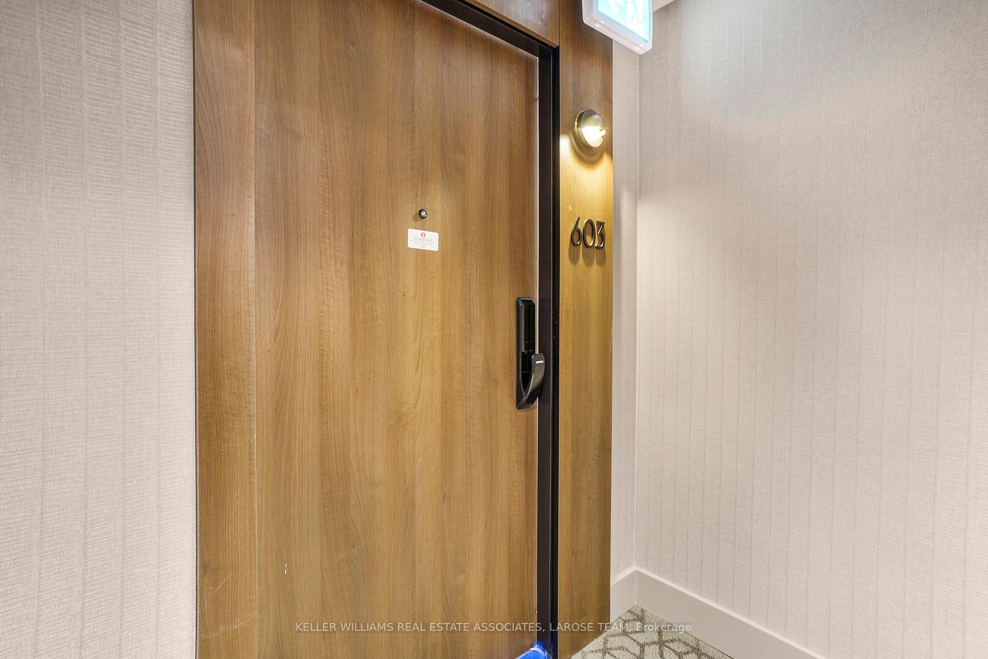 21 Park Street E 603