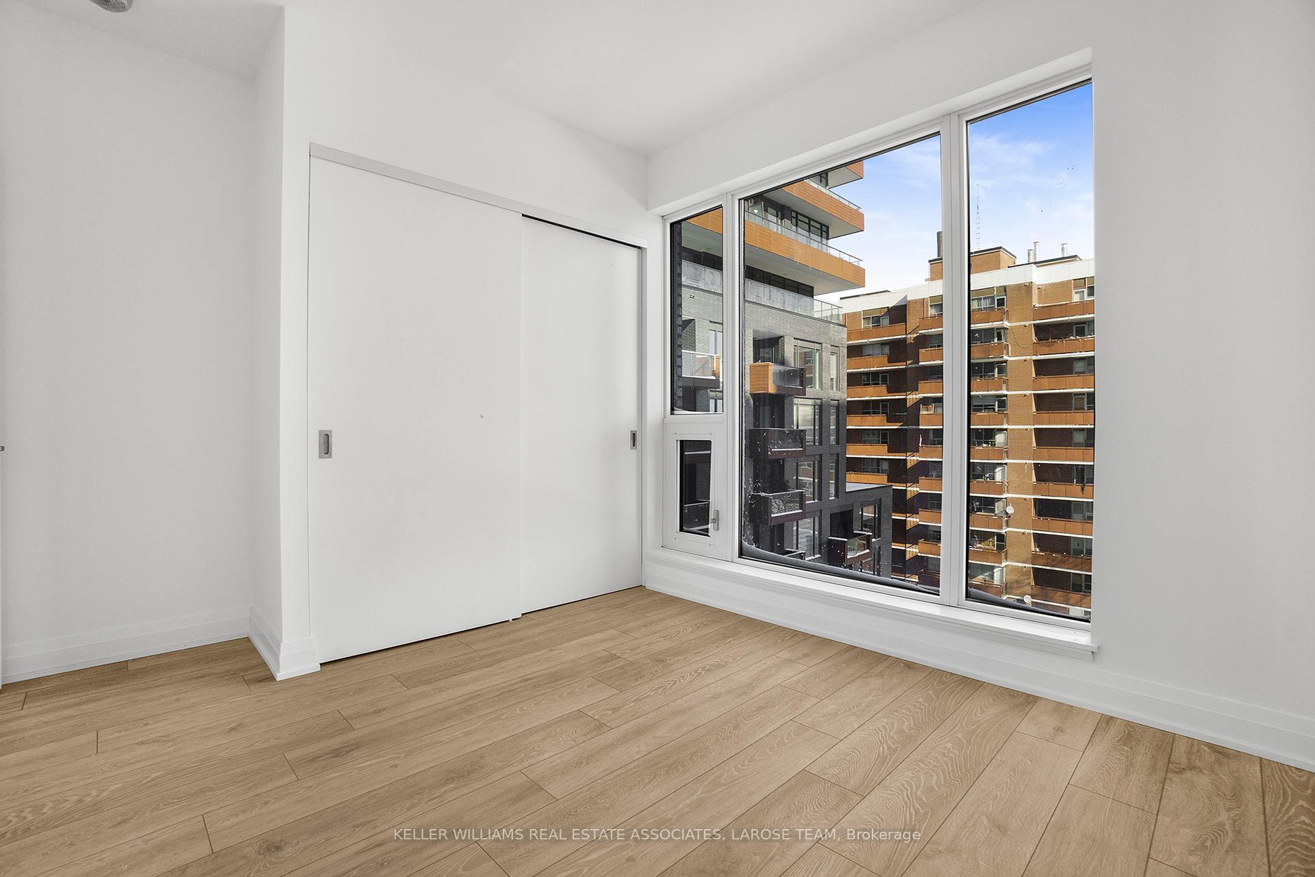 21 Park Street E 603