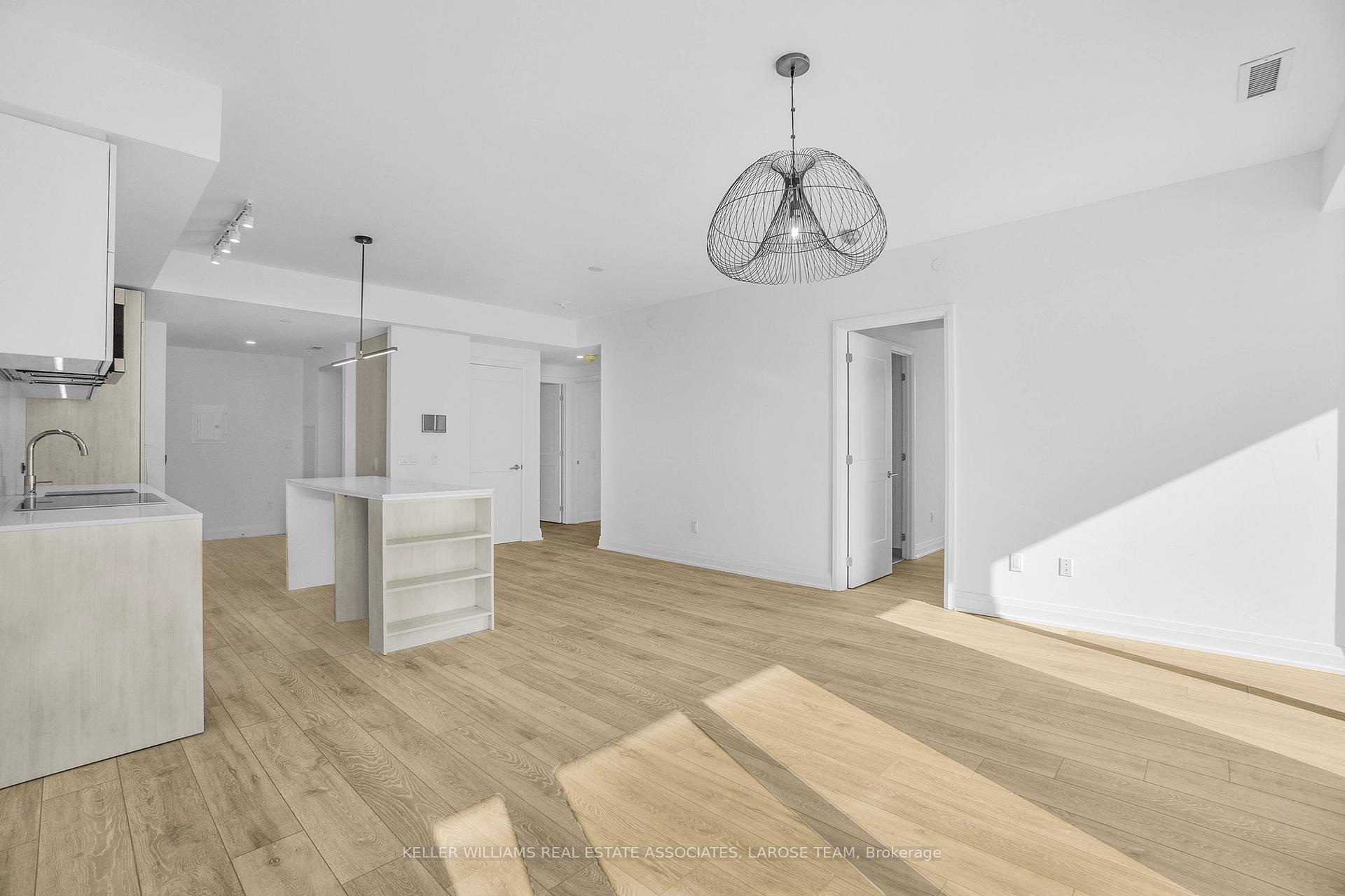 21 Park Street E 603
