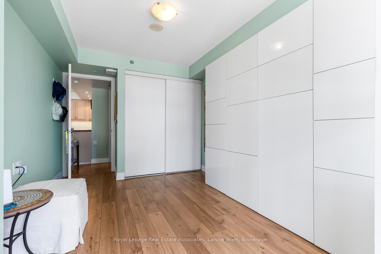 3 Marine Parade Drive 2101, Toronto Unit: 2101