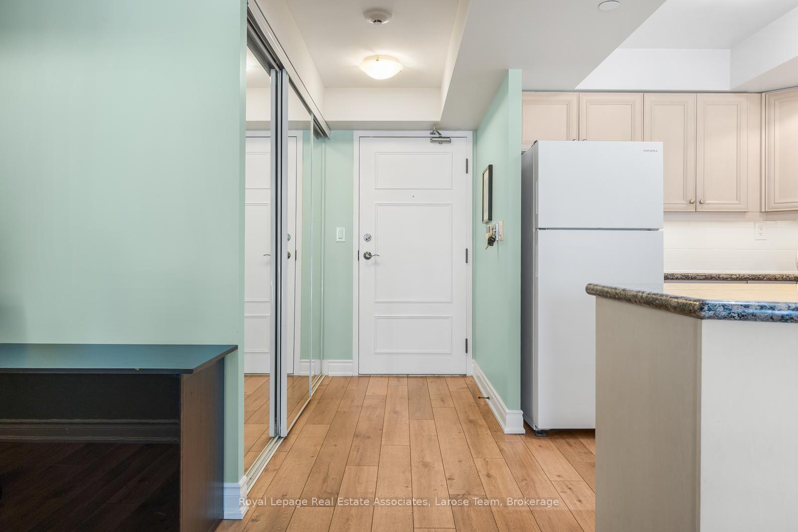 3 Marine Parade Drive 2101, Toronto Unit: 2101