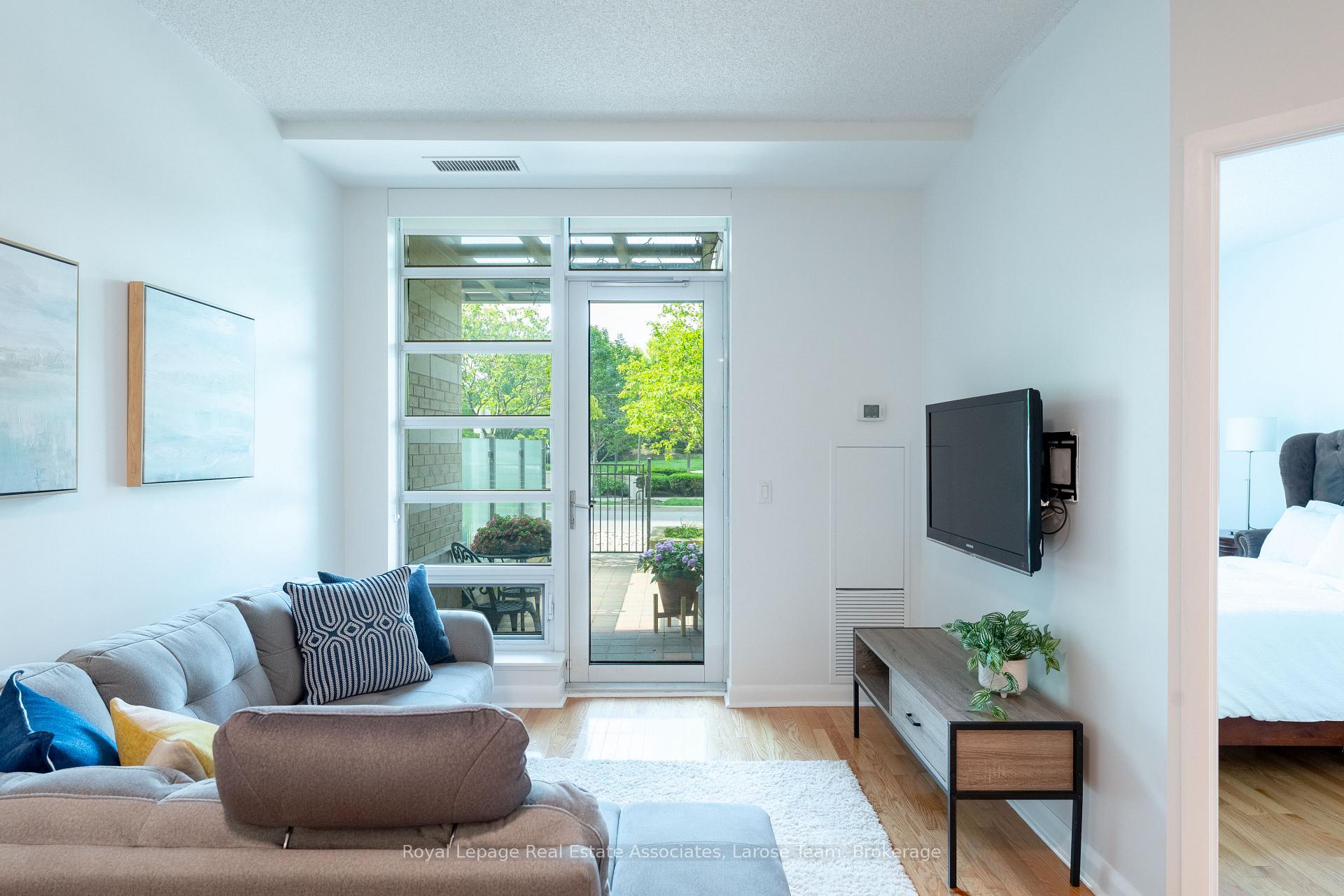 225 Sherway Gardens Road 102, Toronto Unit: 102