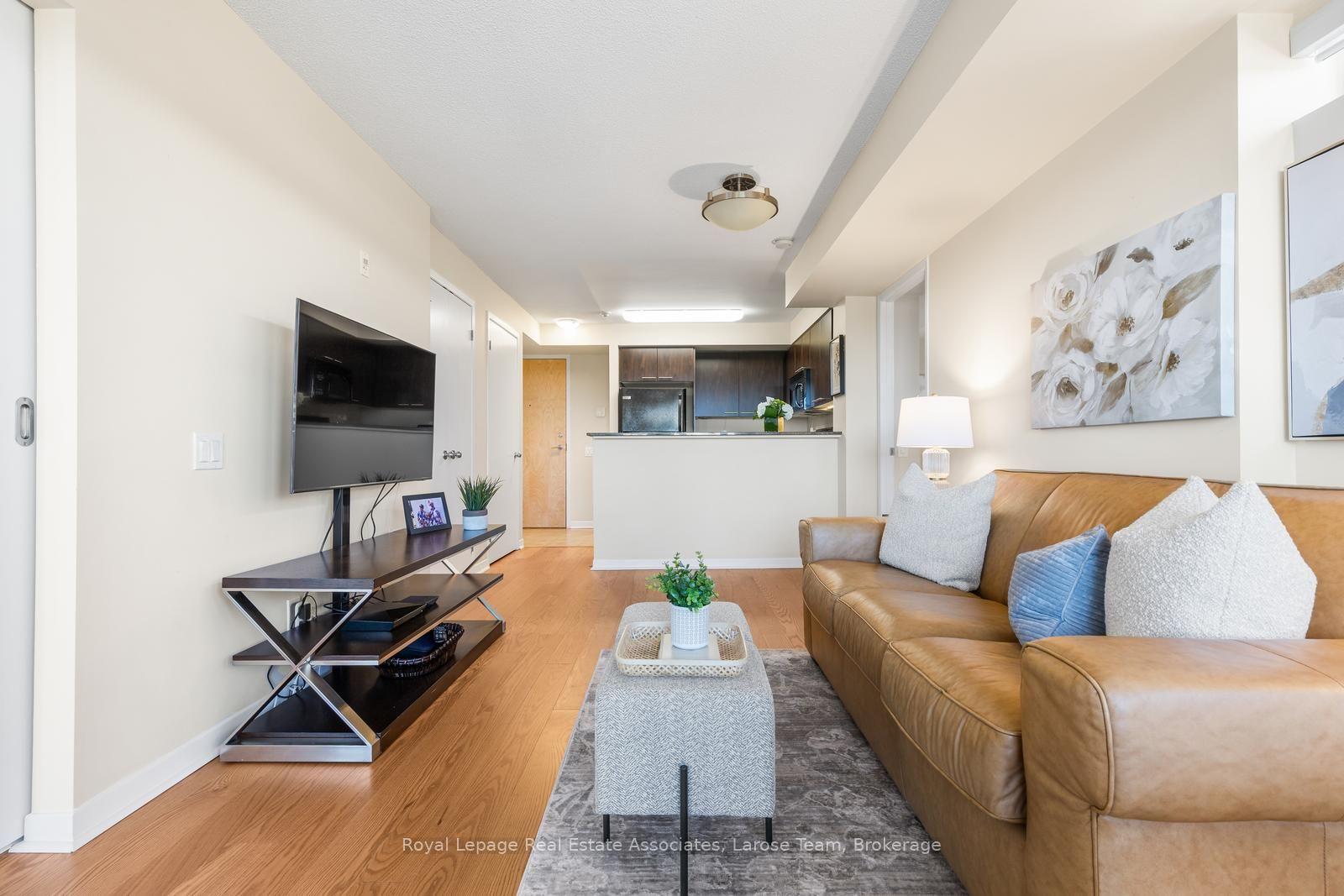 1050 The Queensway 611, Toronto Unit: 611