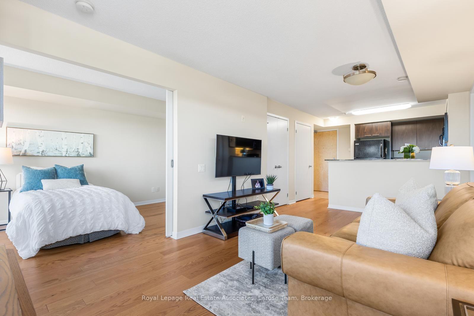 1050 The Queensway 611, Toronto Unit: 611