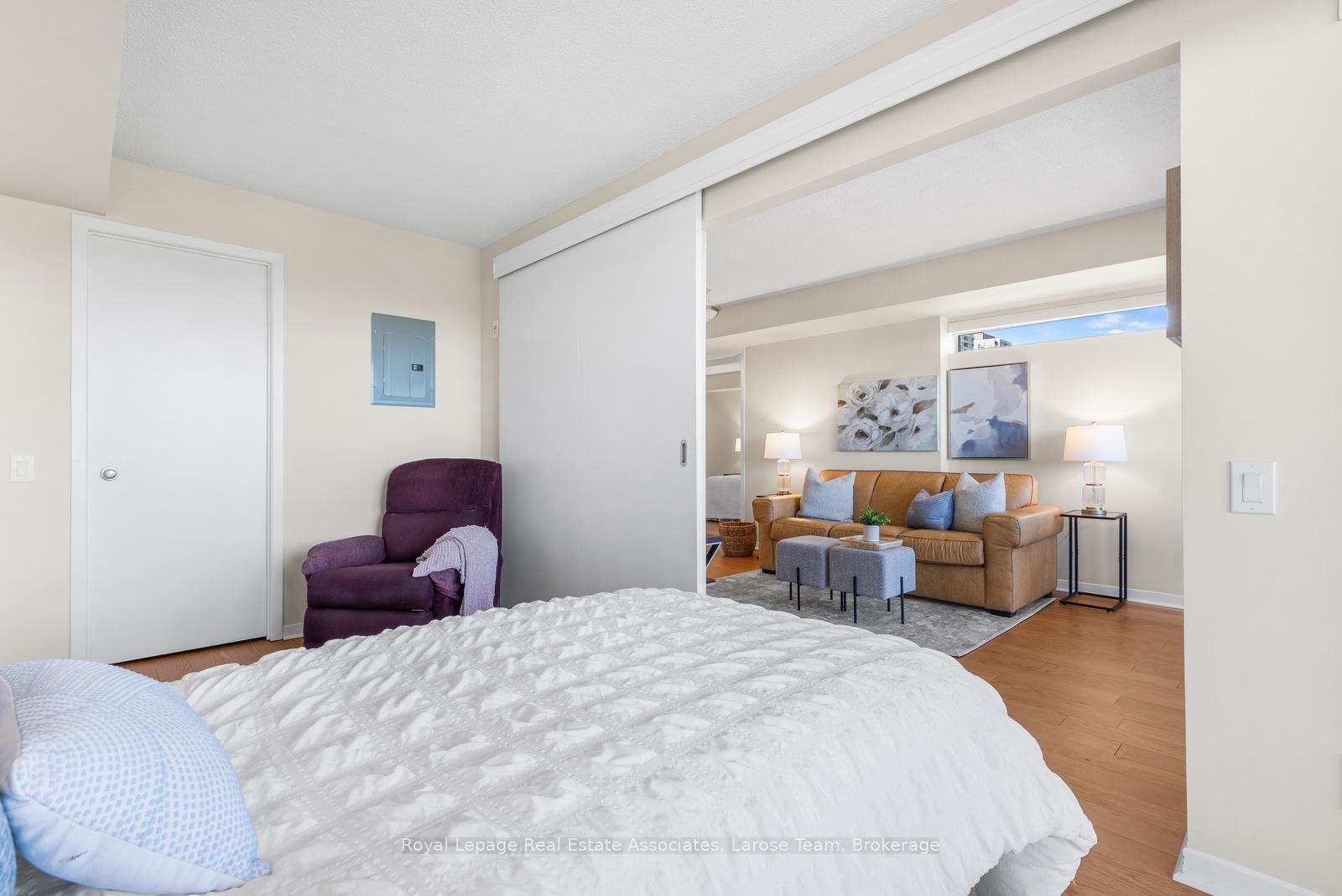 1050 The Queensway 611, Toronto Unit: 611