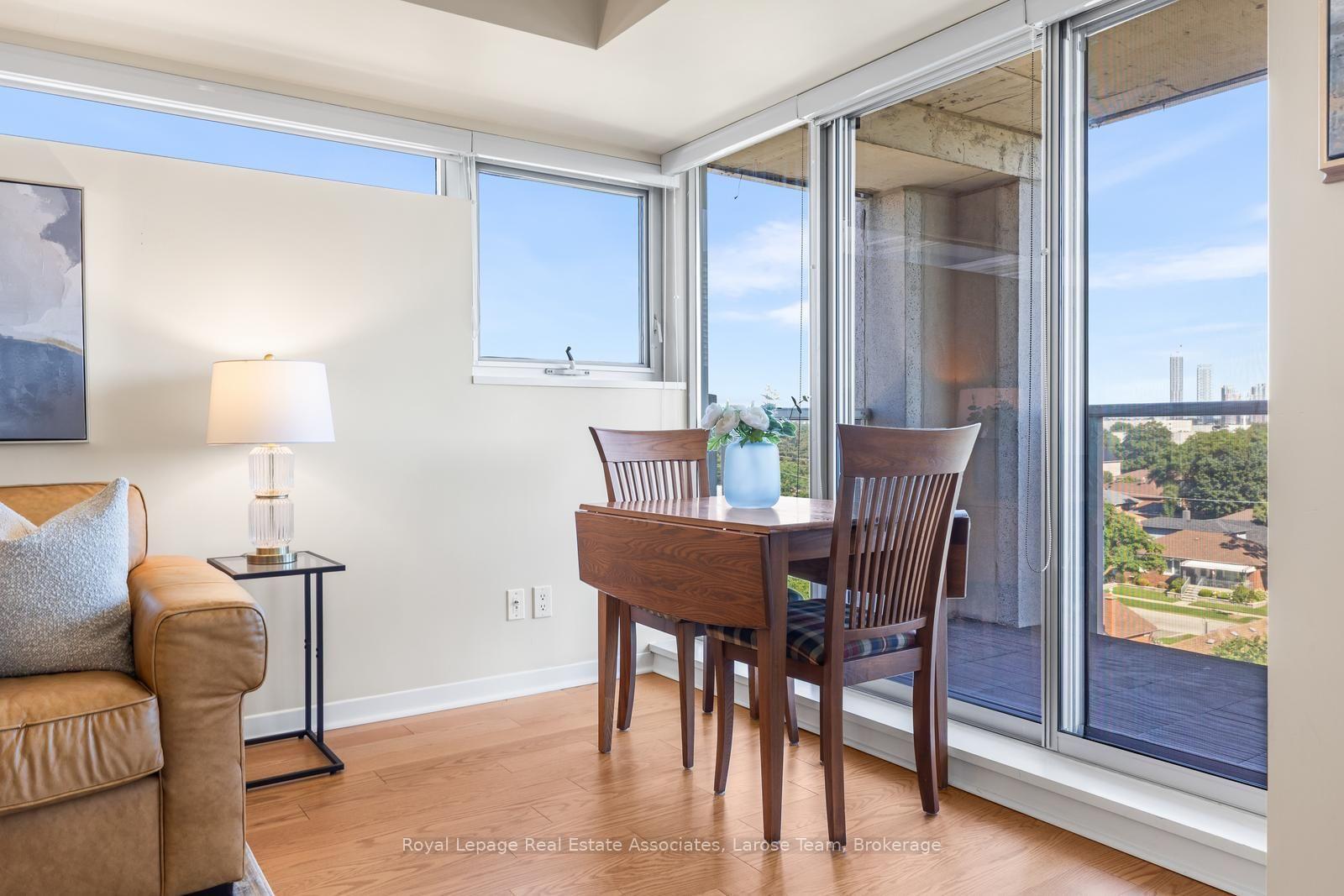 1050 The Queensway 611, Toronto Unit: 611