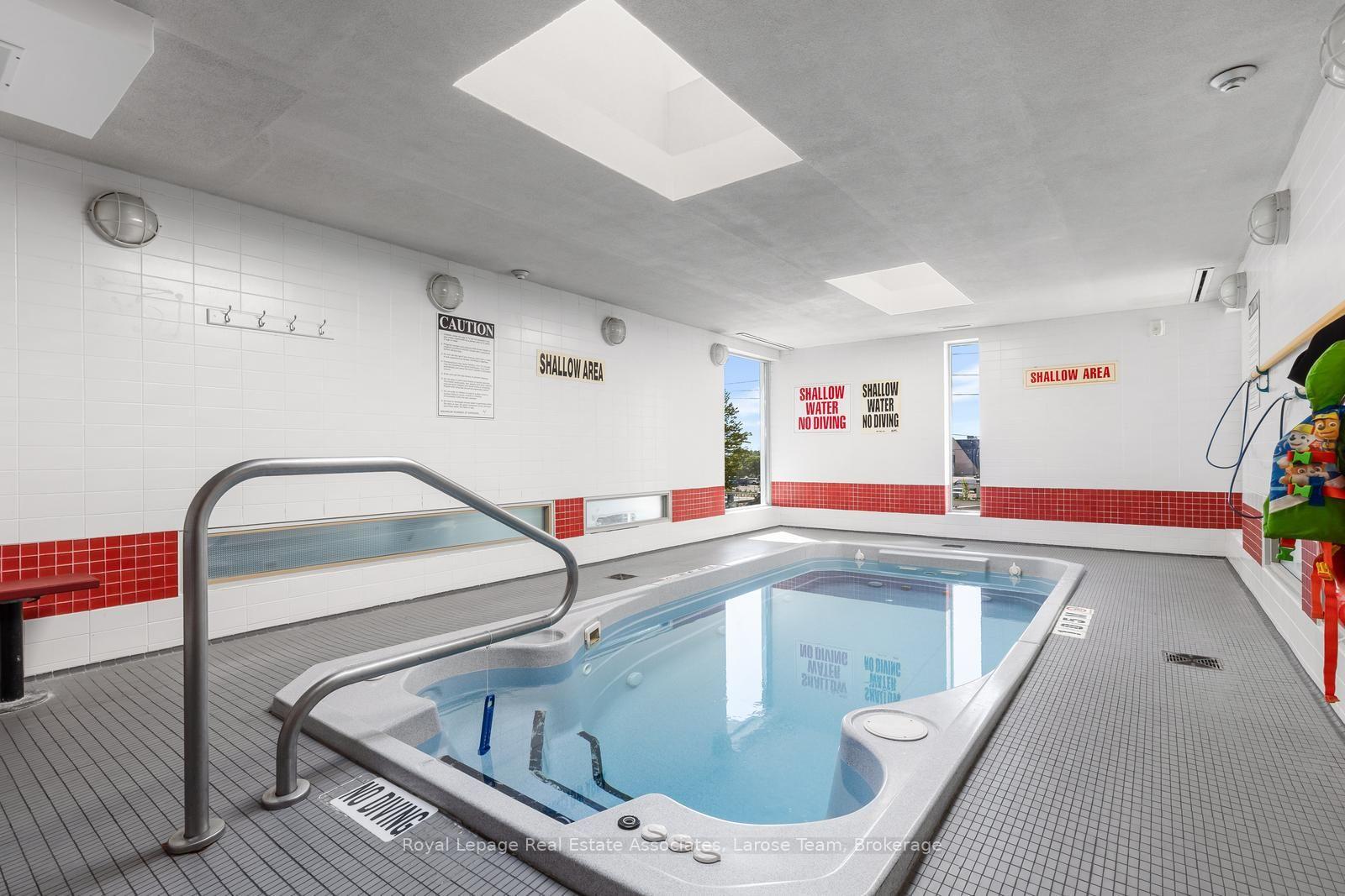 1050 The Queensway 611, Toronto Unit: 611
