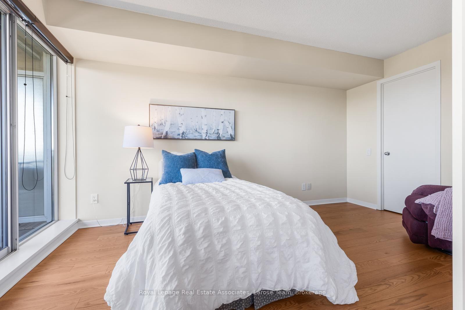1050 The Queensway 611, Toronto Unit: 611