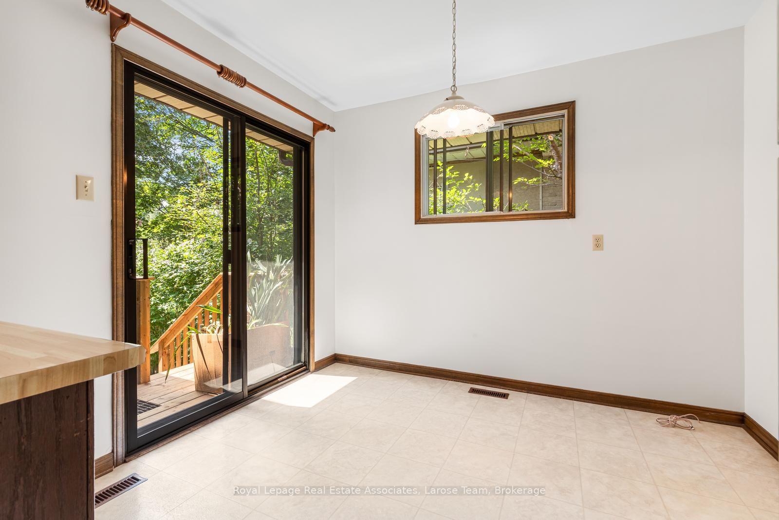 1344 Kenmuir Avenue