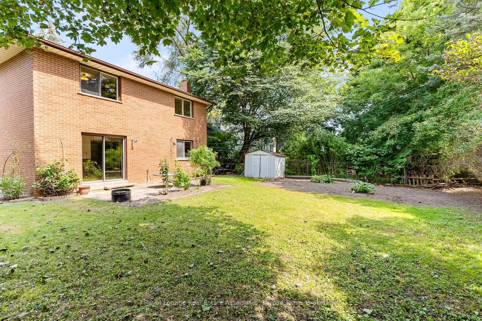 1344 Kenmuir Avenue