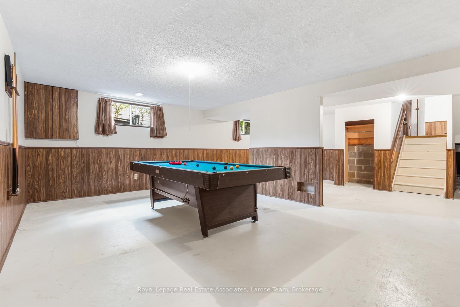 1344 Kenmuir Avenue