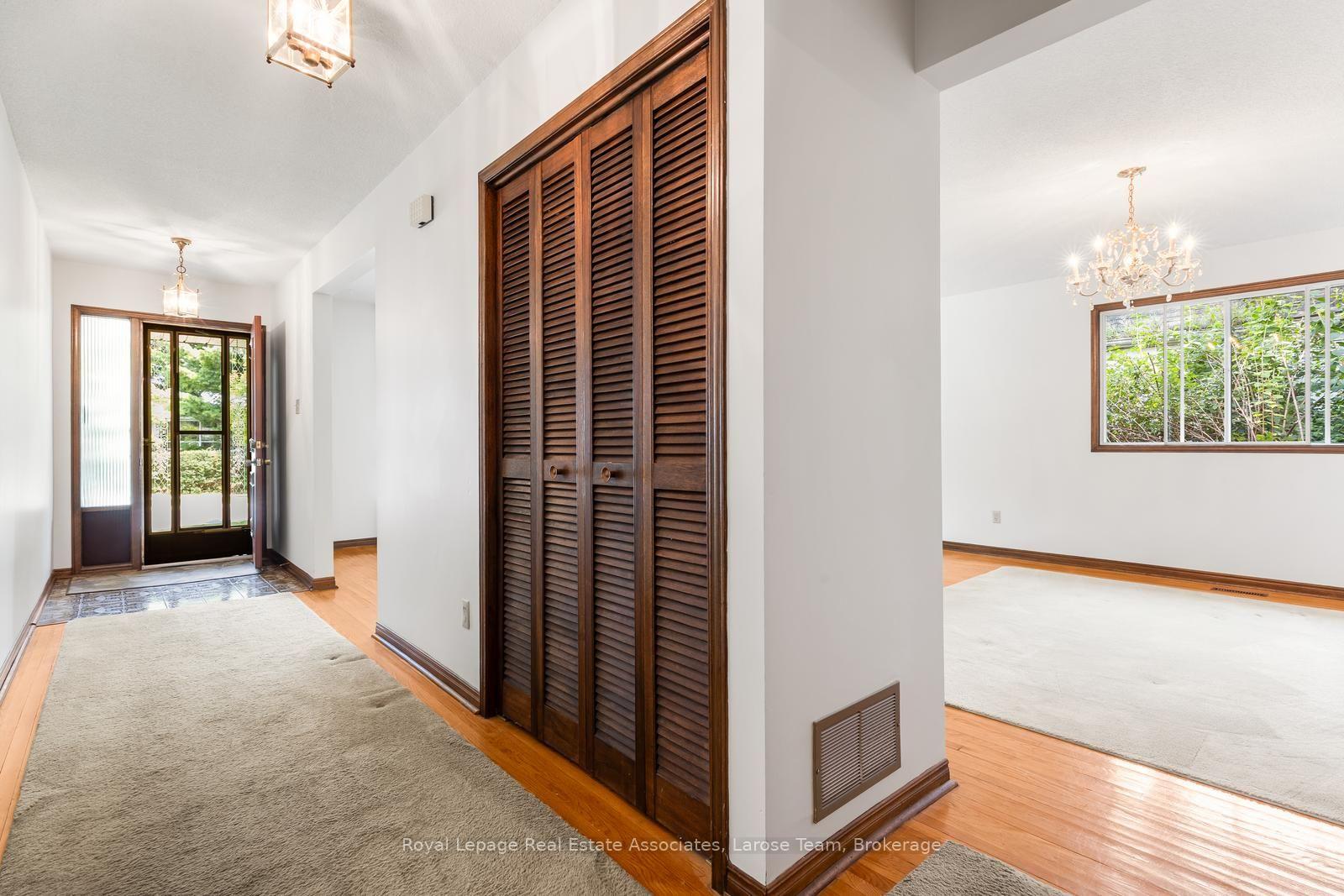 1344 Kenmuir Avenue