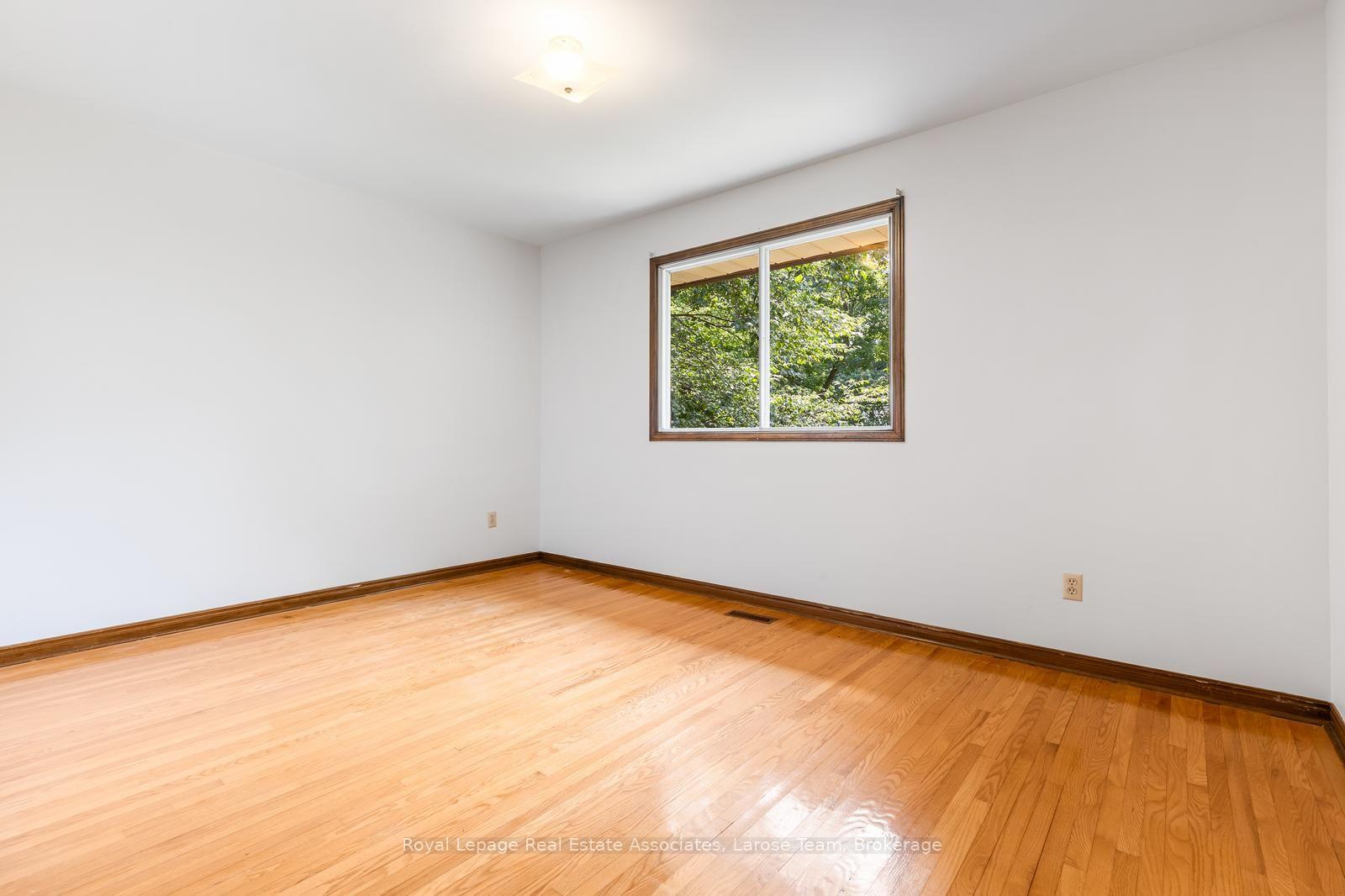 1344 Kenmuir Avenue