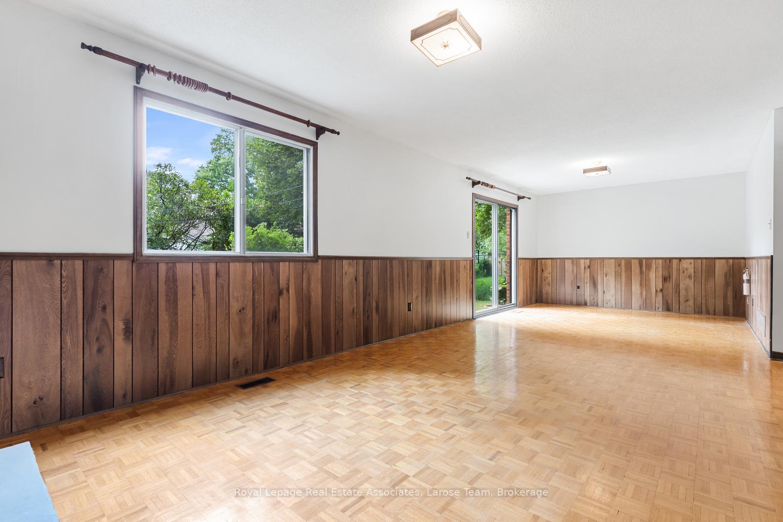 1344 Kenmuir Avenue