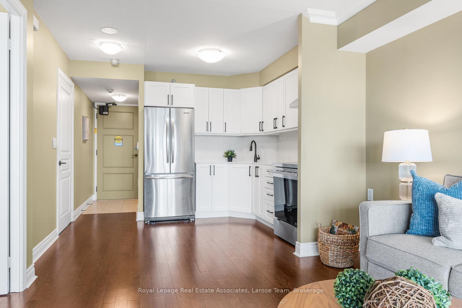 3 Marine Parade Drive 1607, Toronto Unit: 1607