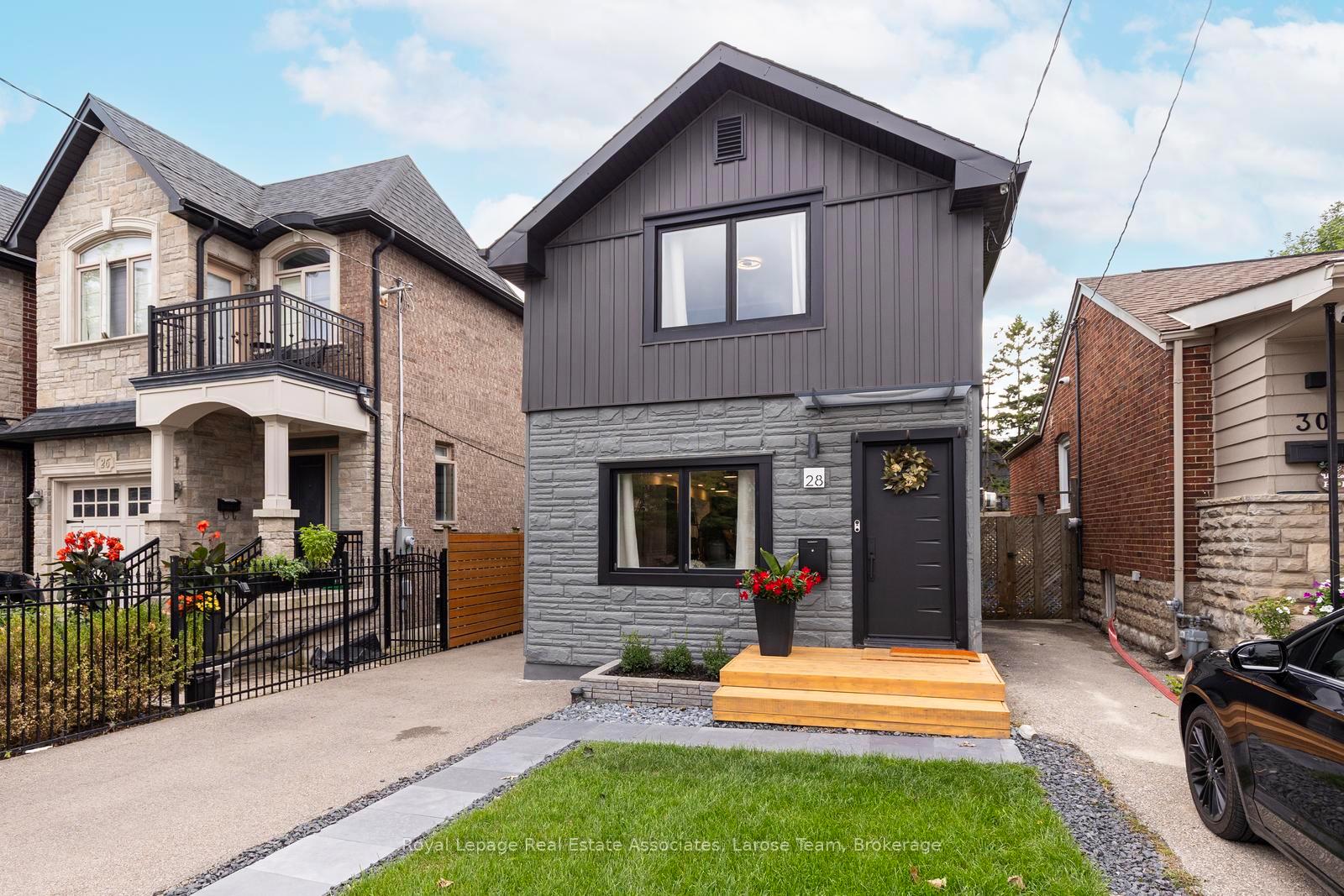 28 Thirtieth Street, Toronto