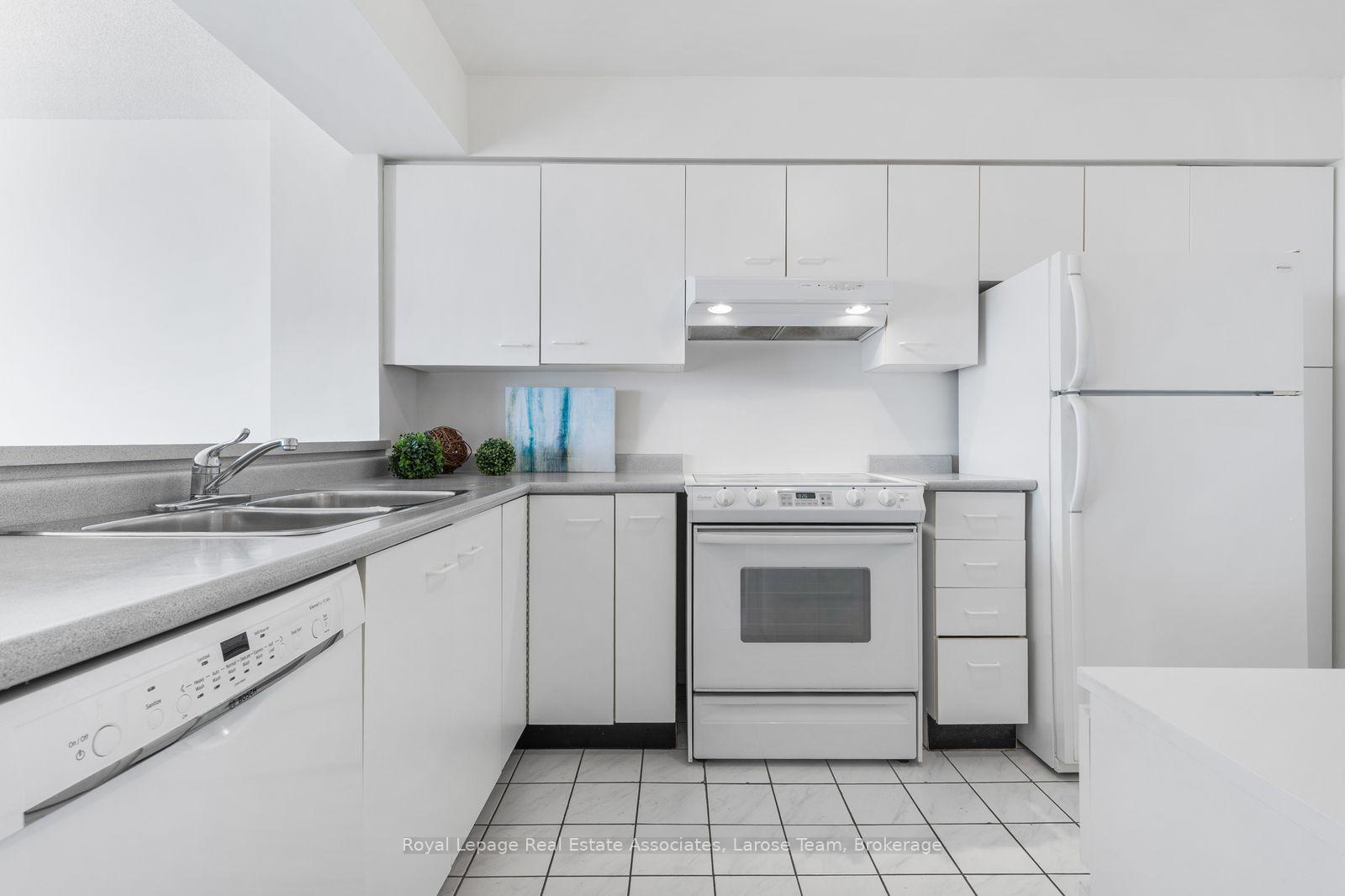 1500 Grazia Court 607
