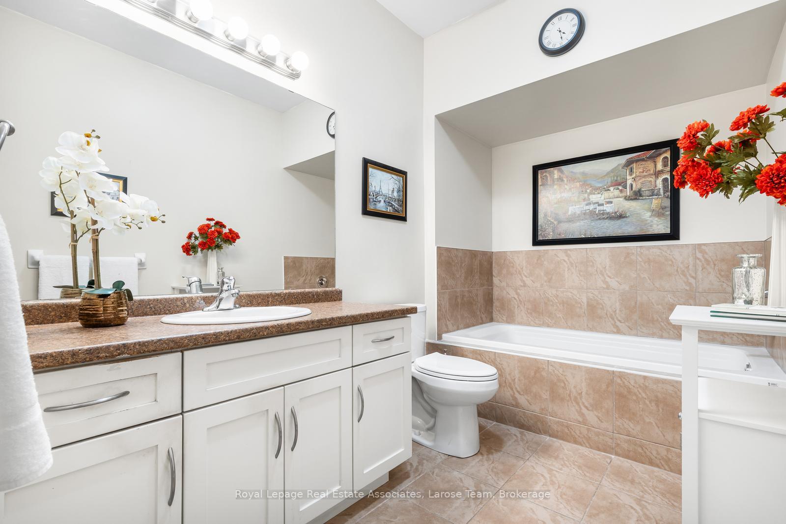 25 Stickland Lane, Hamilton, ON L0R 1C0, Hamilton ON, L0R 1C0