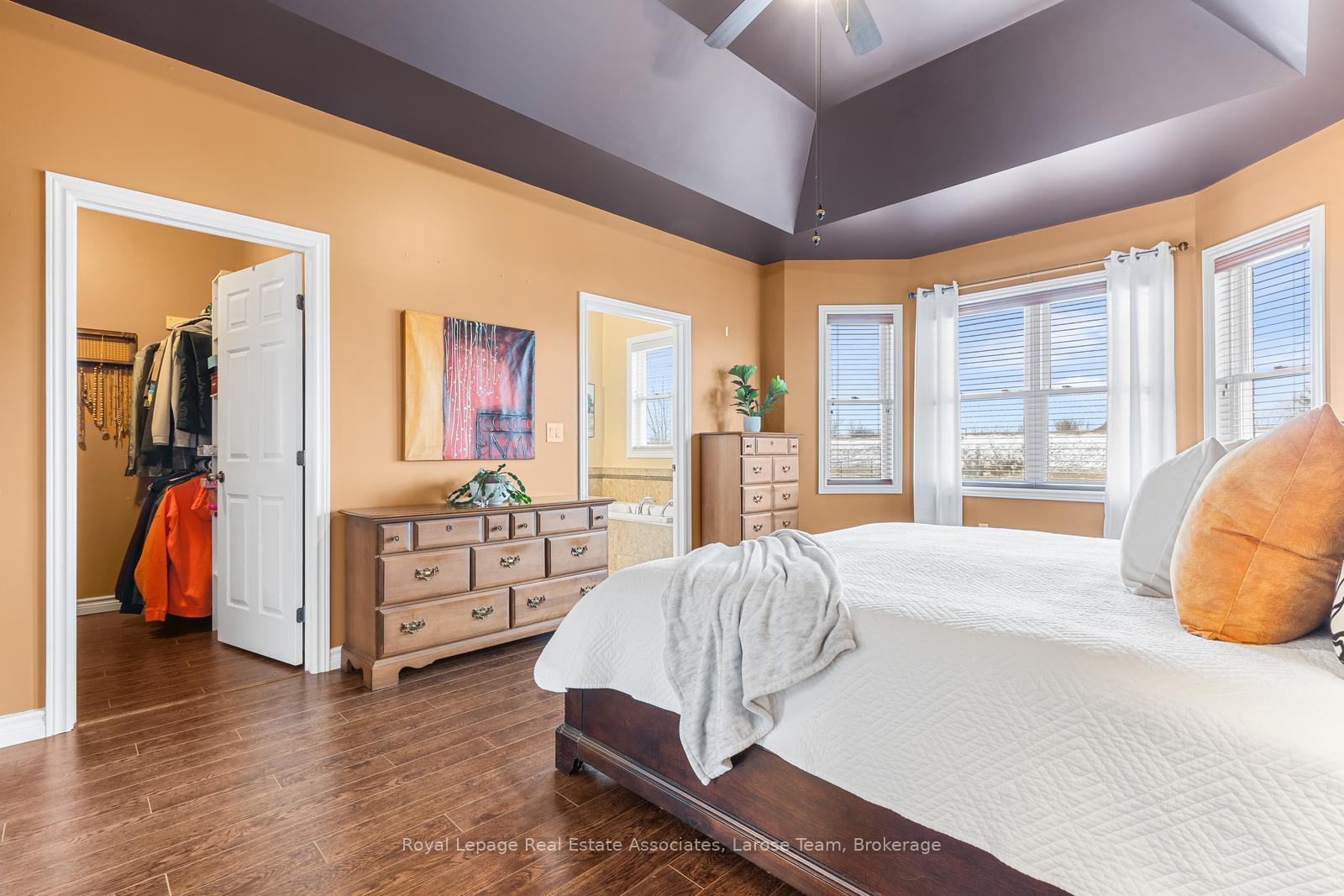 5484 Attema Crescent, West Lincoln, ON L0R 1Y0