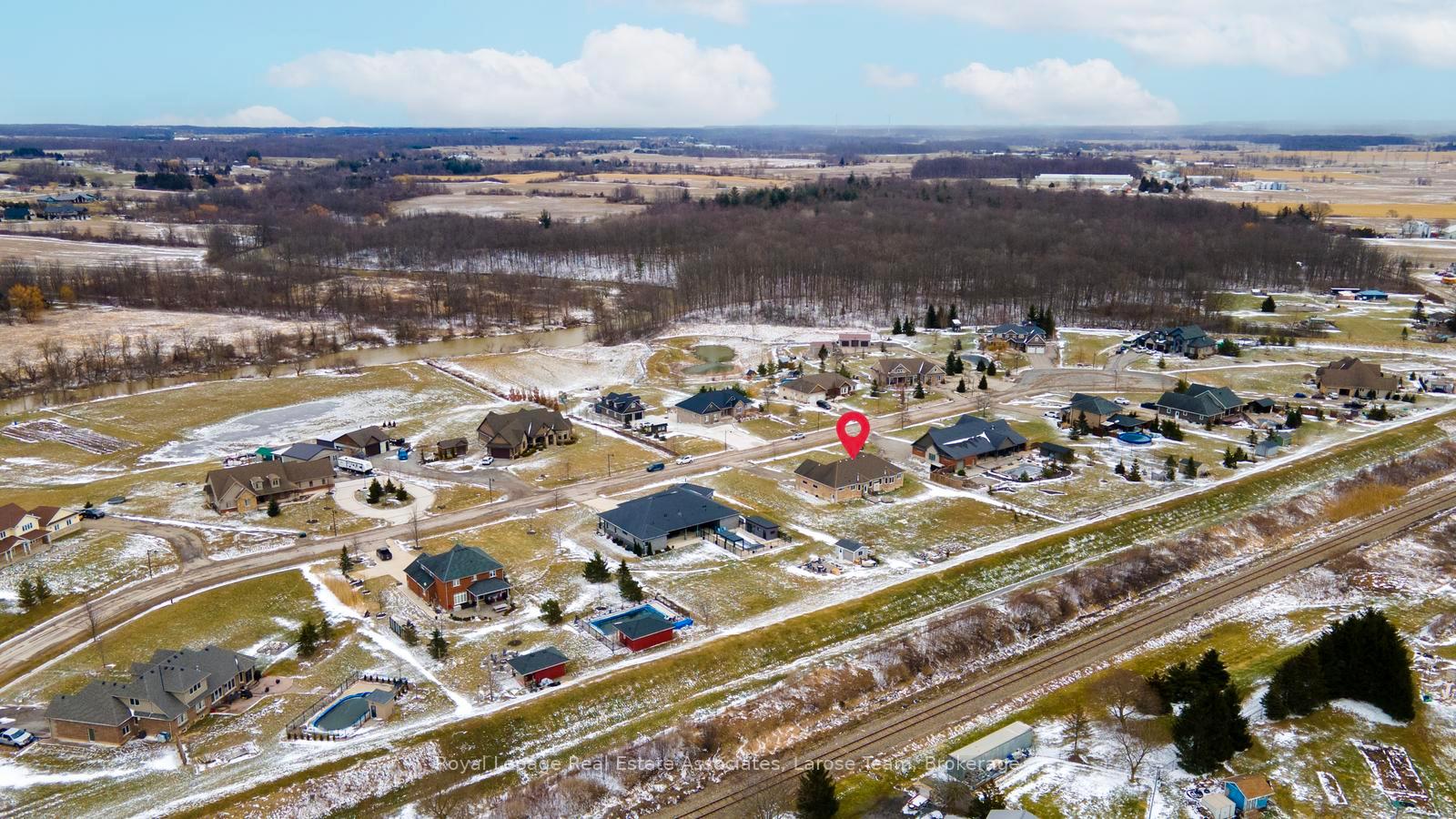 5484 Attema Crescent, West Lincoln, ON L0R 1Y0