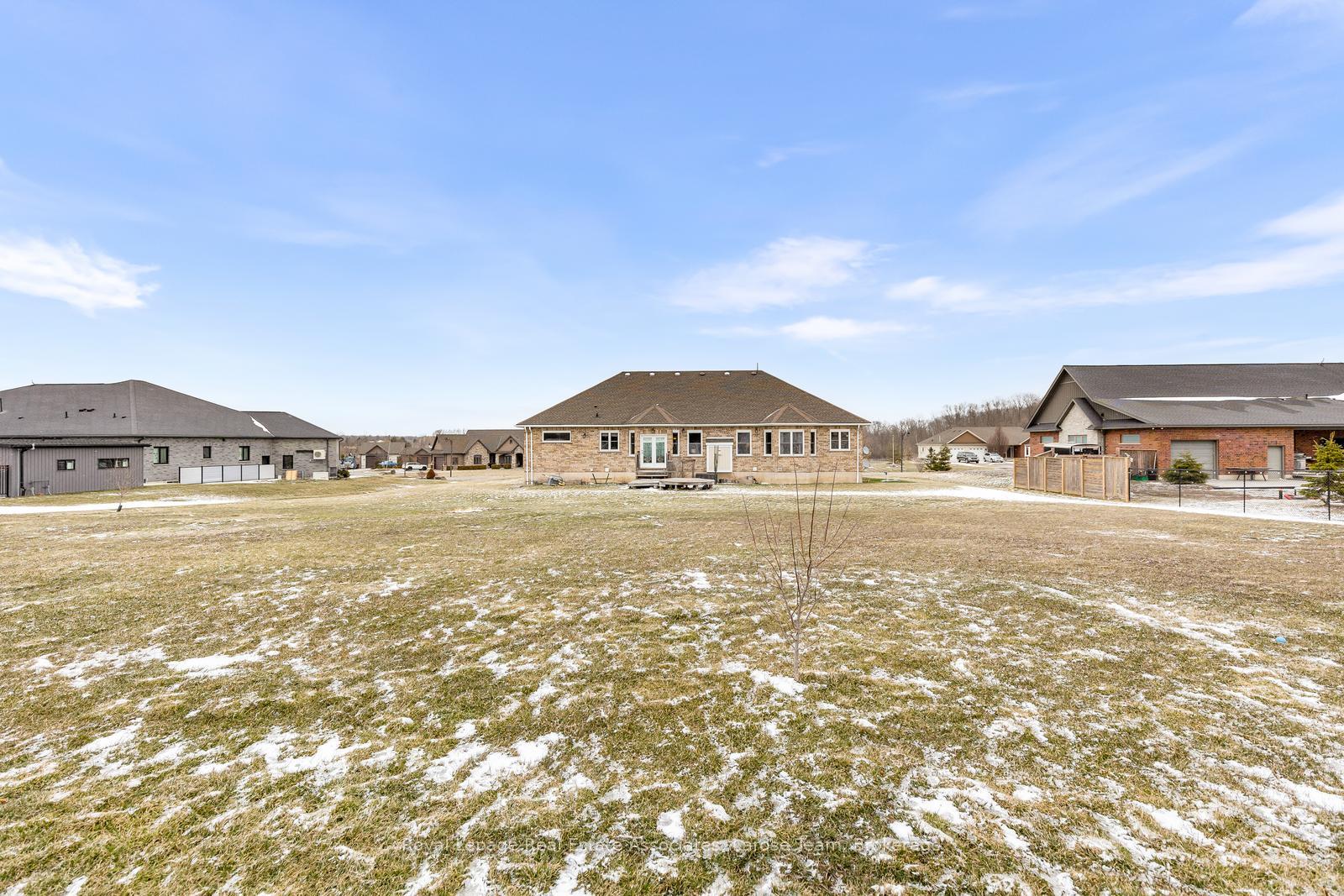 5484 Attema Crescent, West Lincoln, ON L0R 1Y0